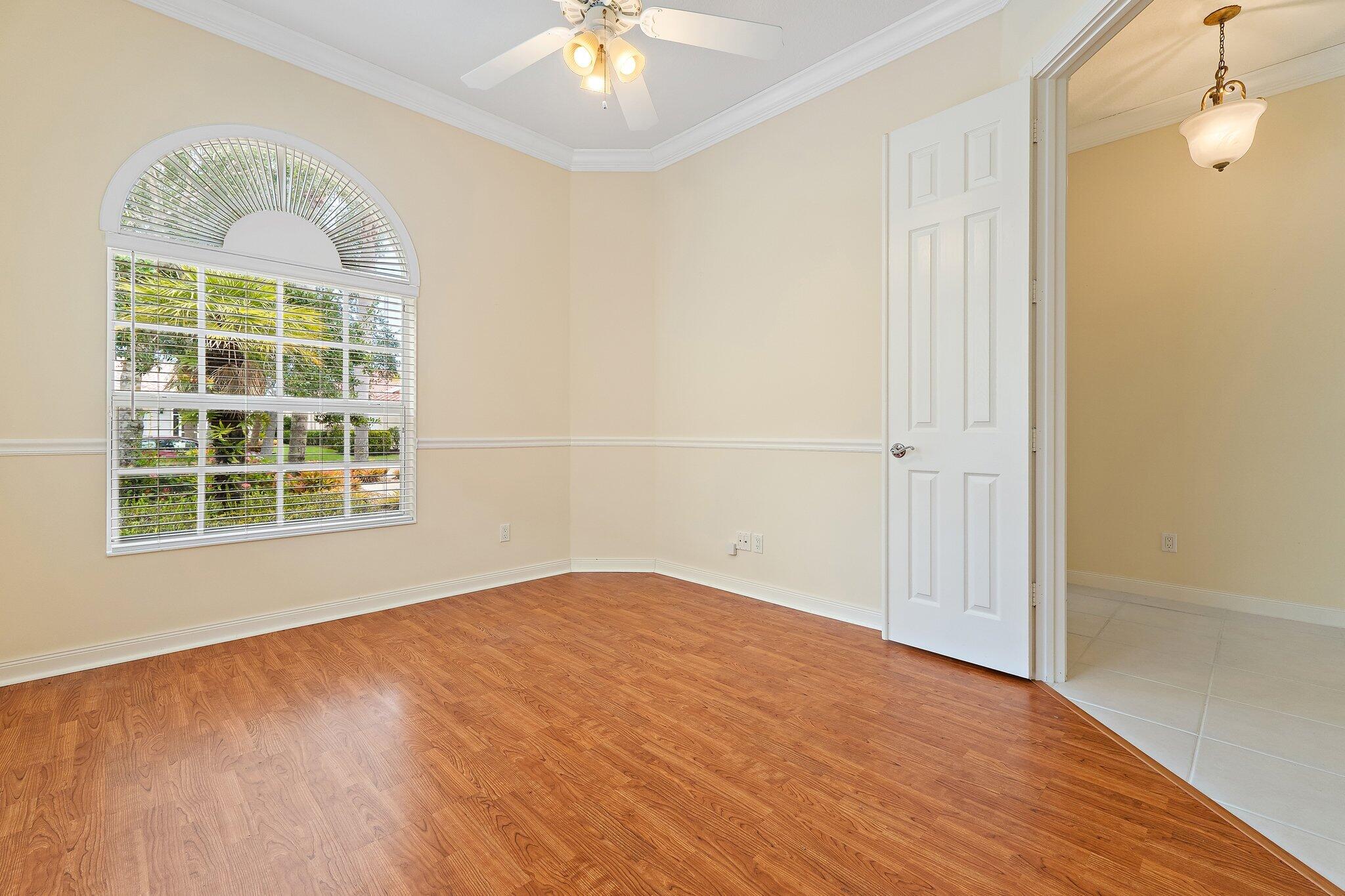 9038 SE La Creek Court