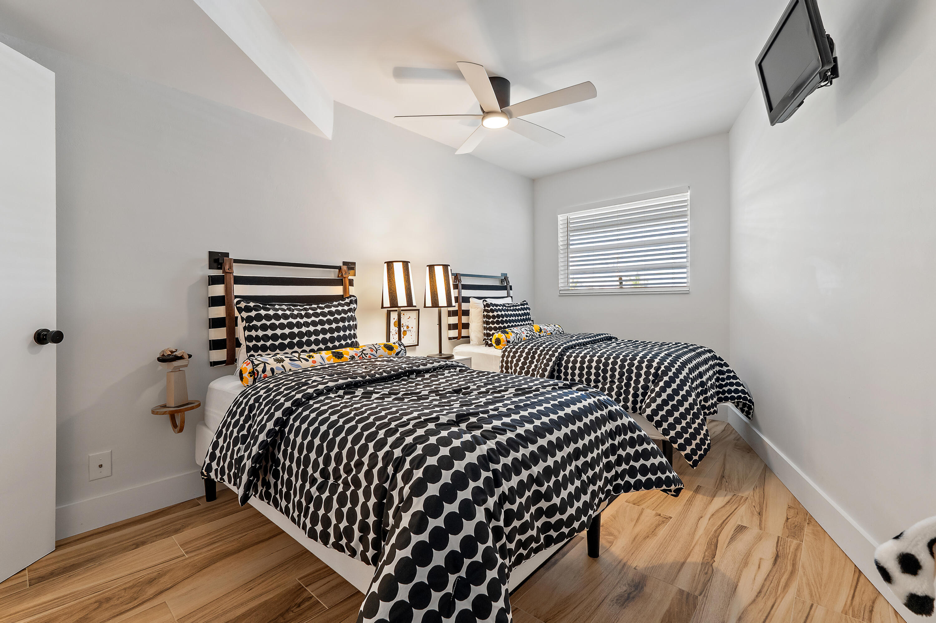 50 Celestial Way 310