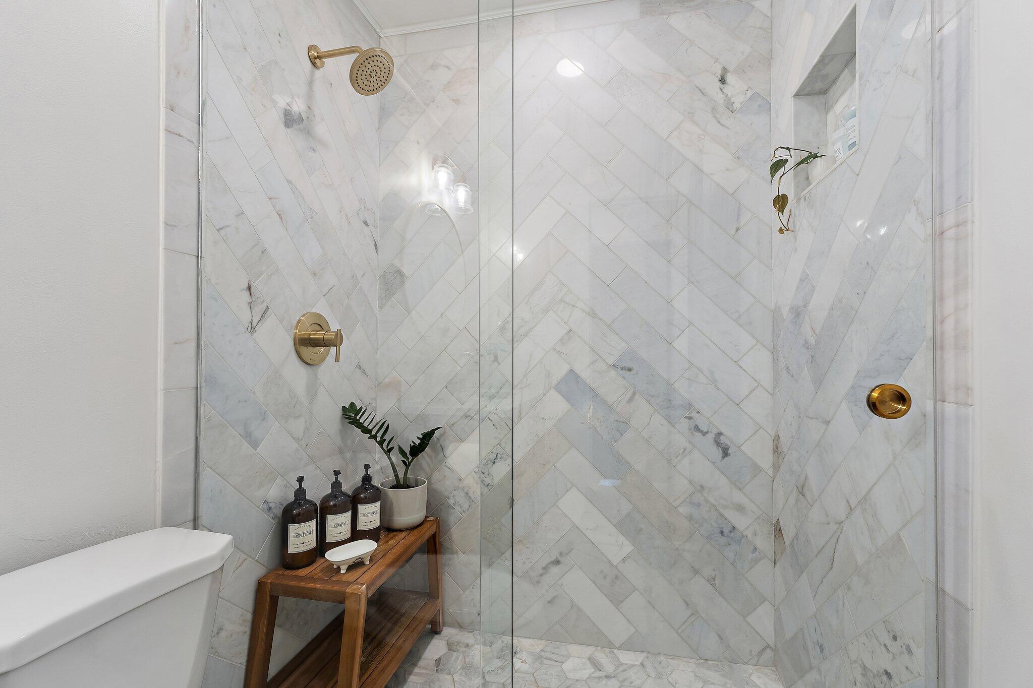 1009 Mohican Boulevard