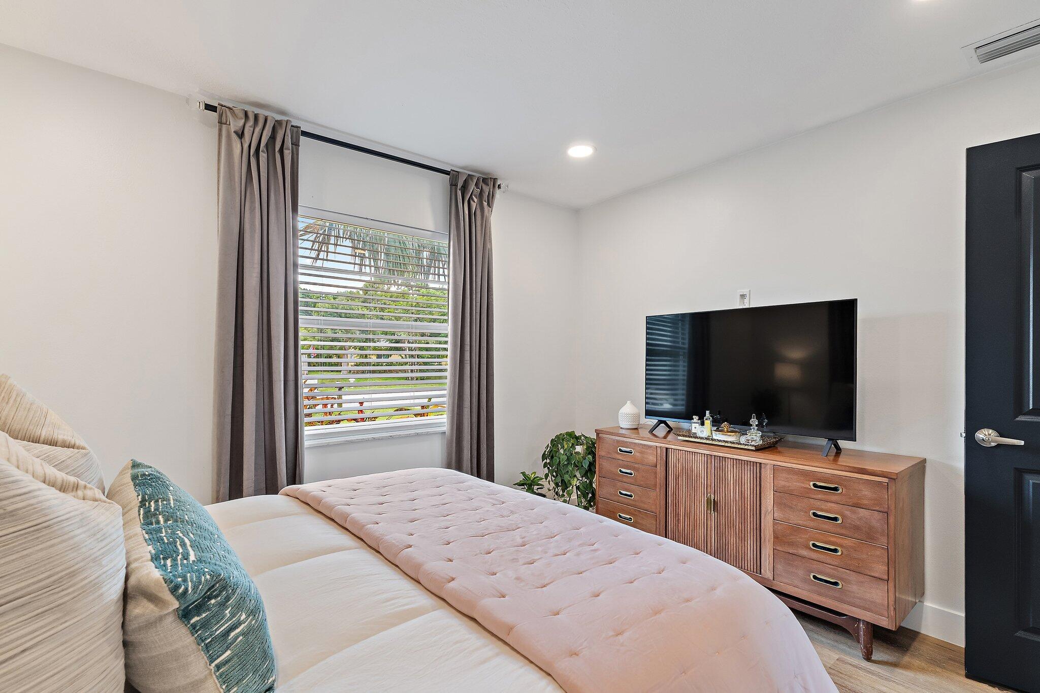 1009 Mohican Boulevard