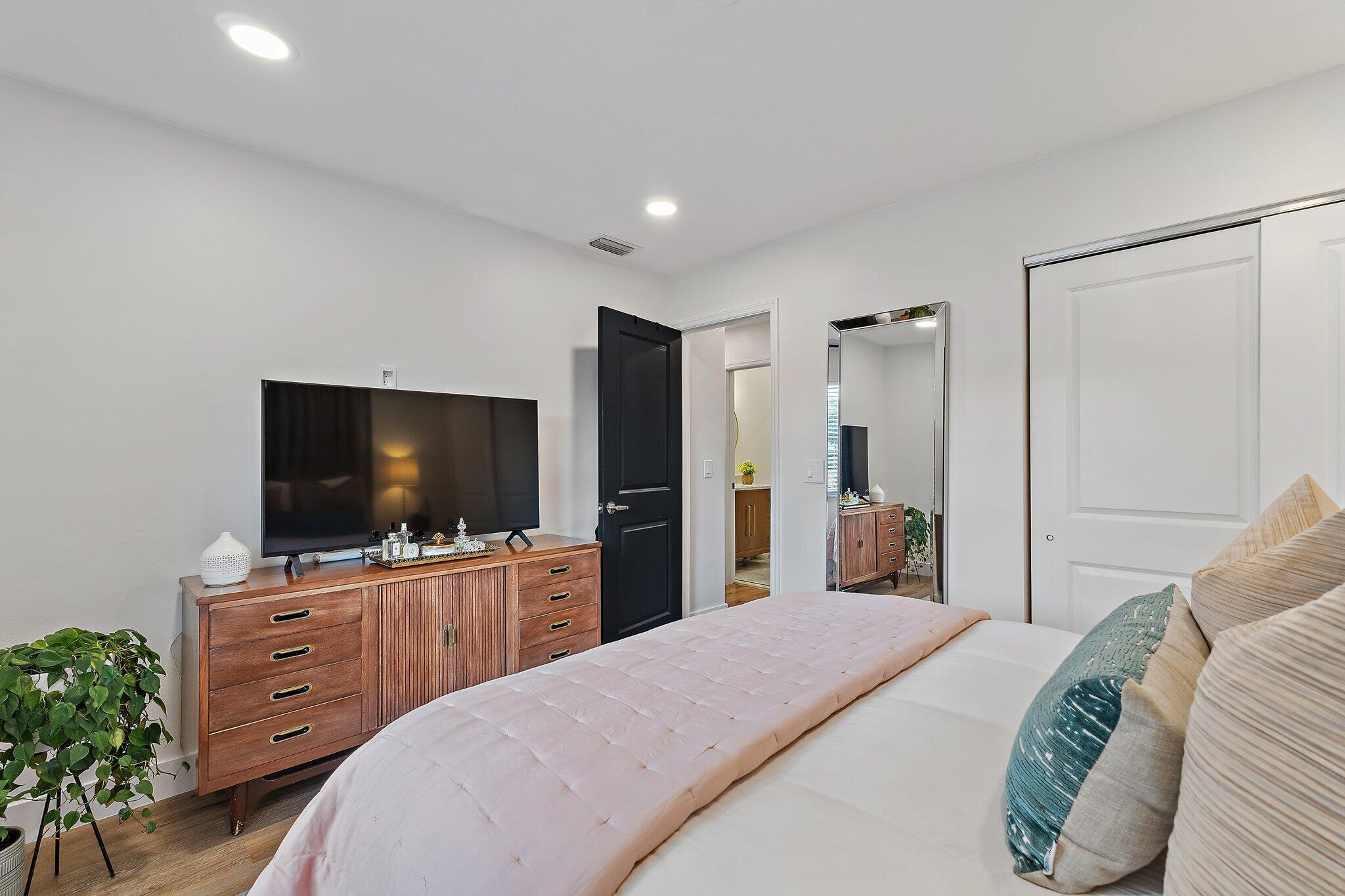 1009 Mohican Boulevard