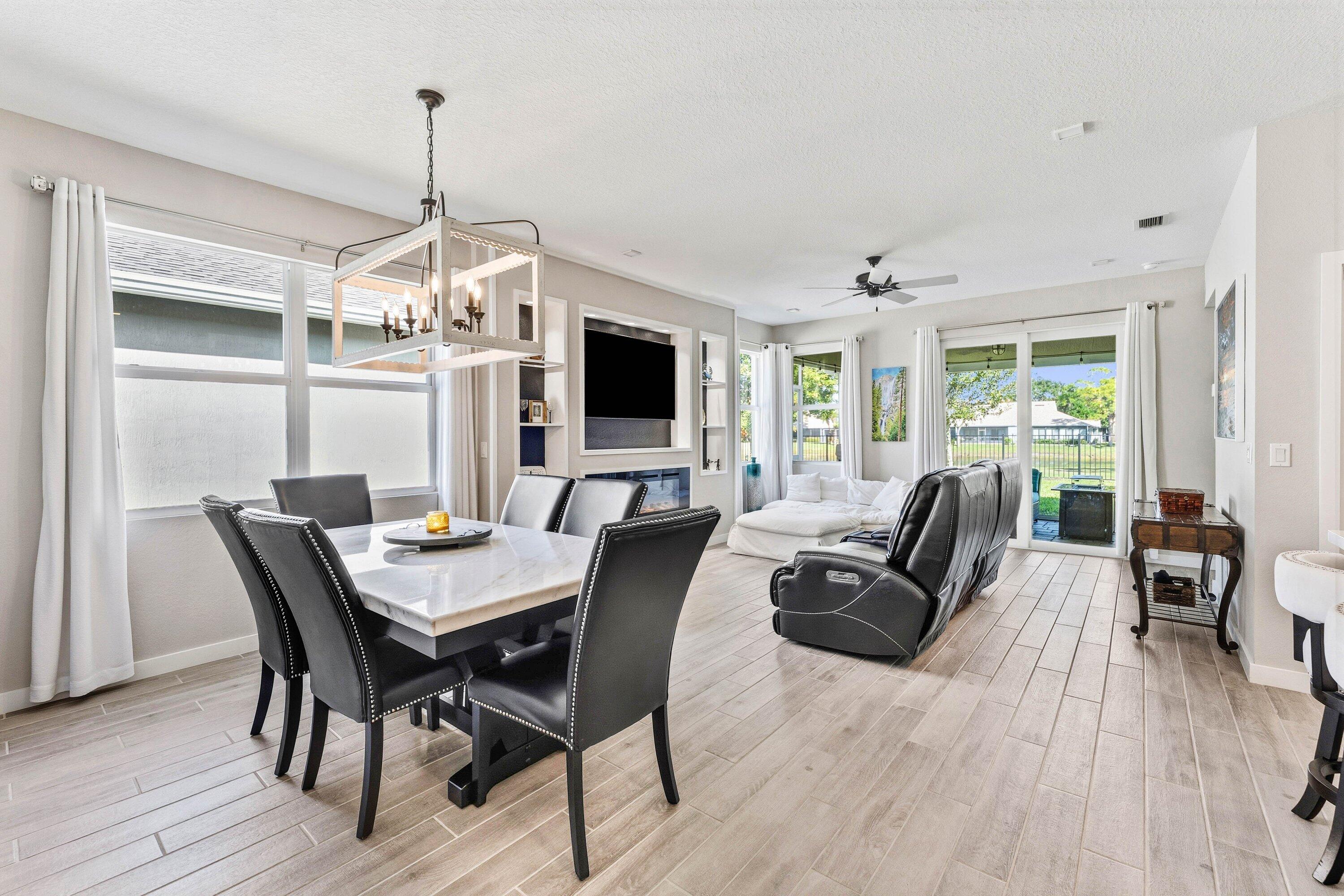 5715 SE Canyata Court