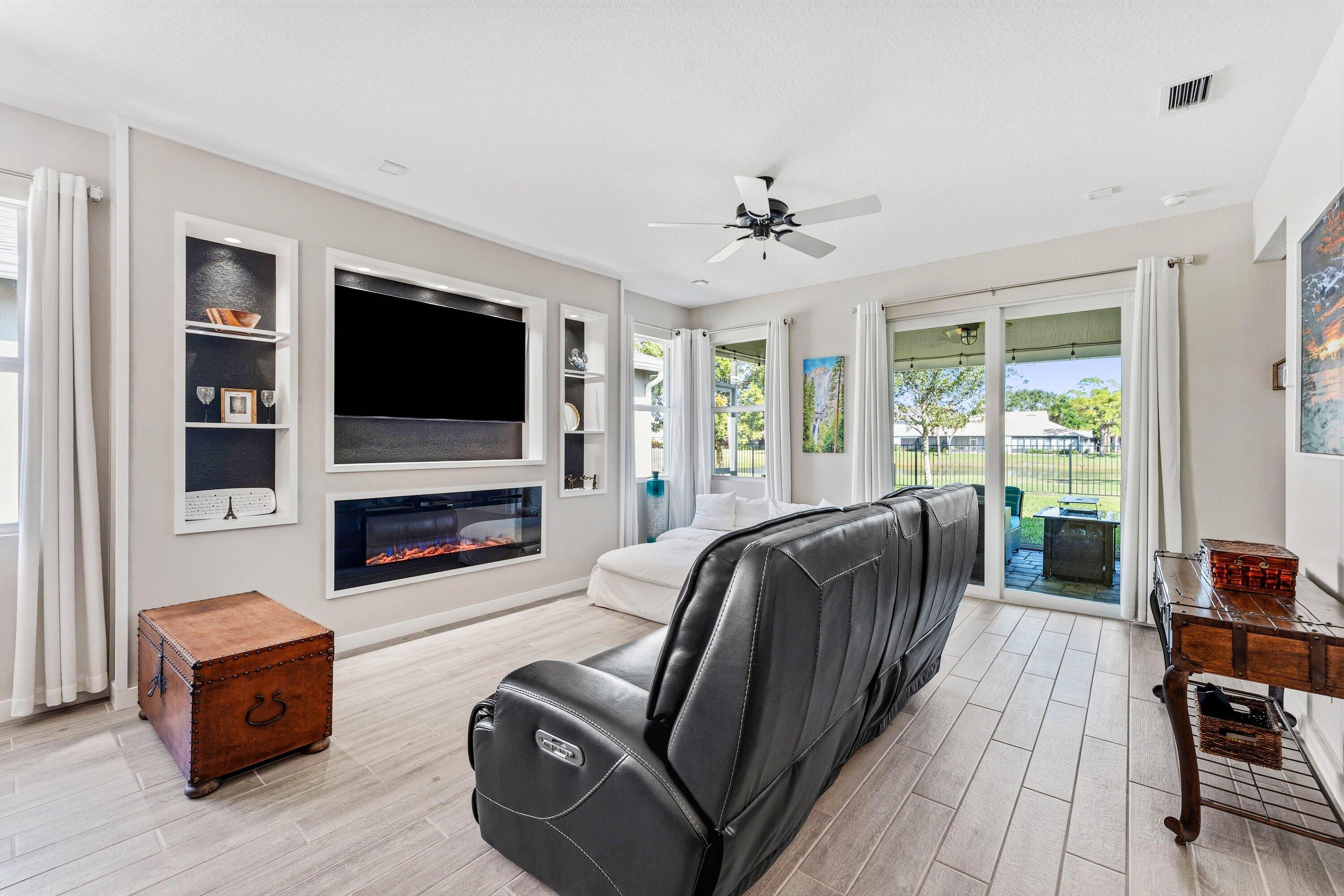 5715 SE Canyata Court