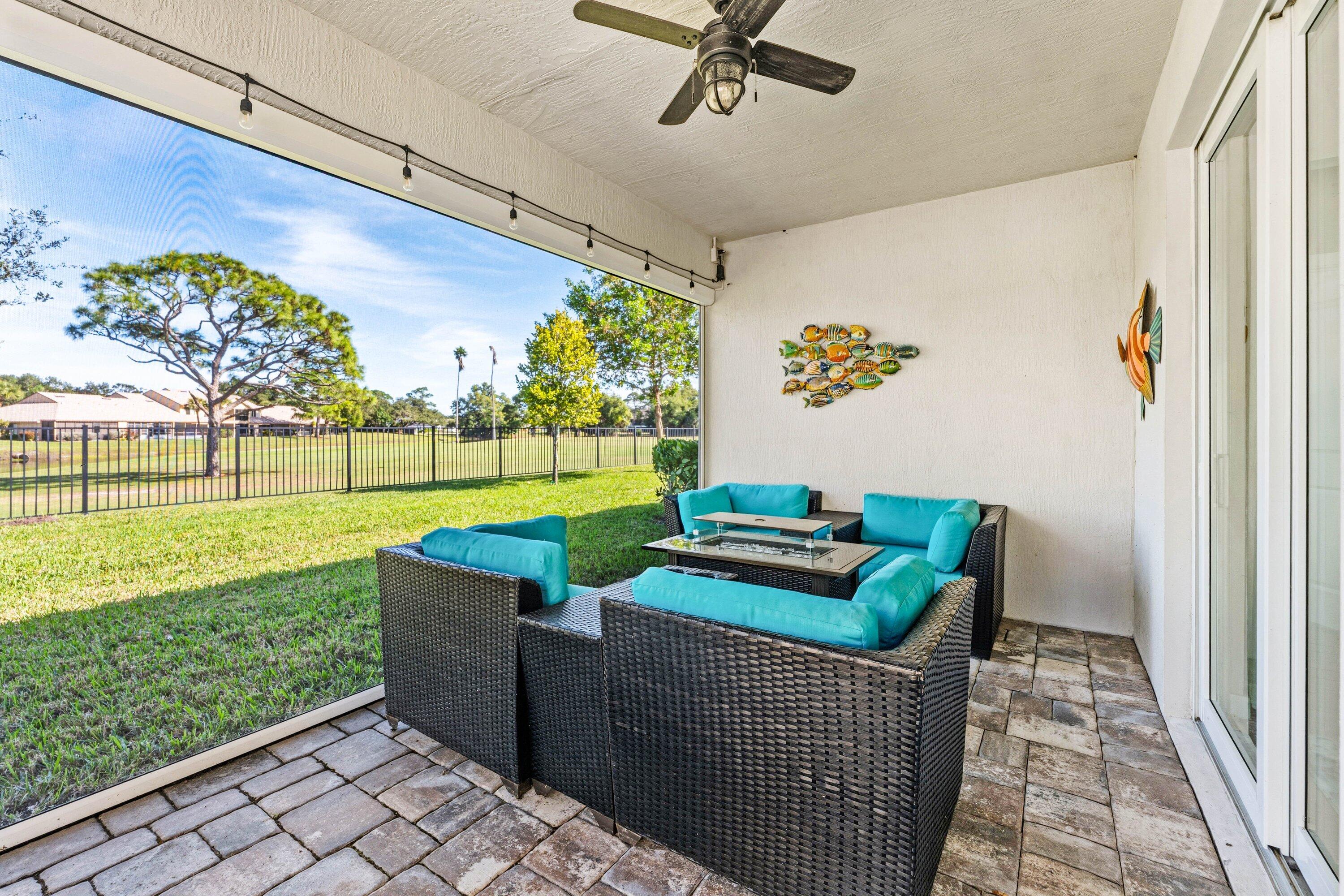 5715 SE Canyata Court