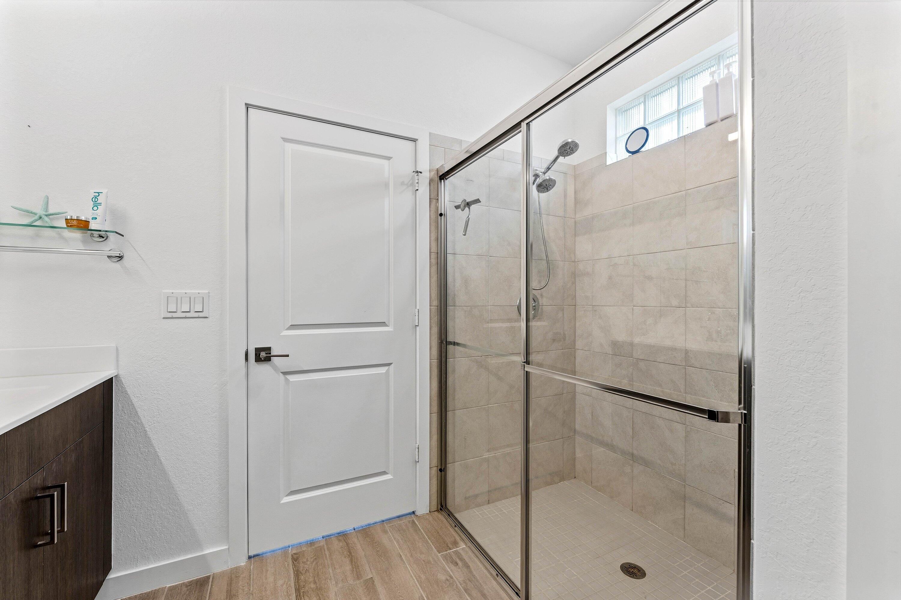 5715 SE Canyata Court