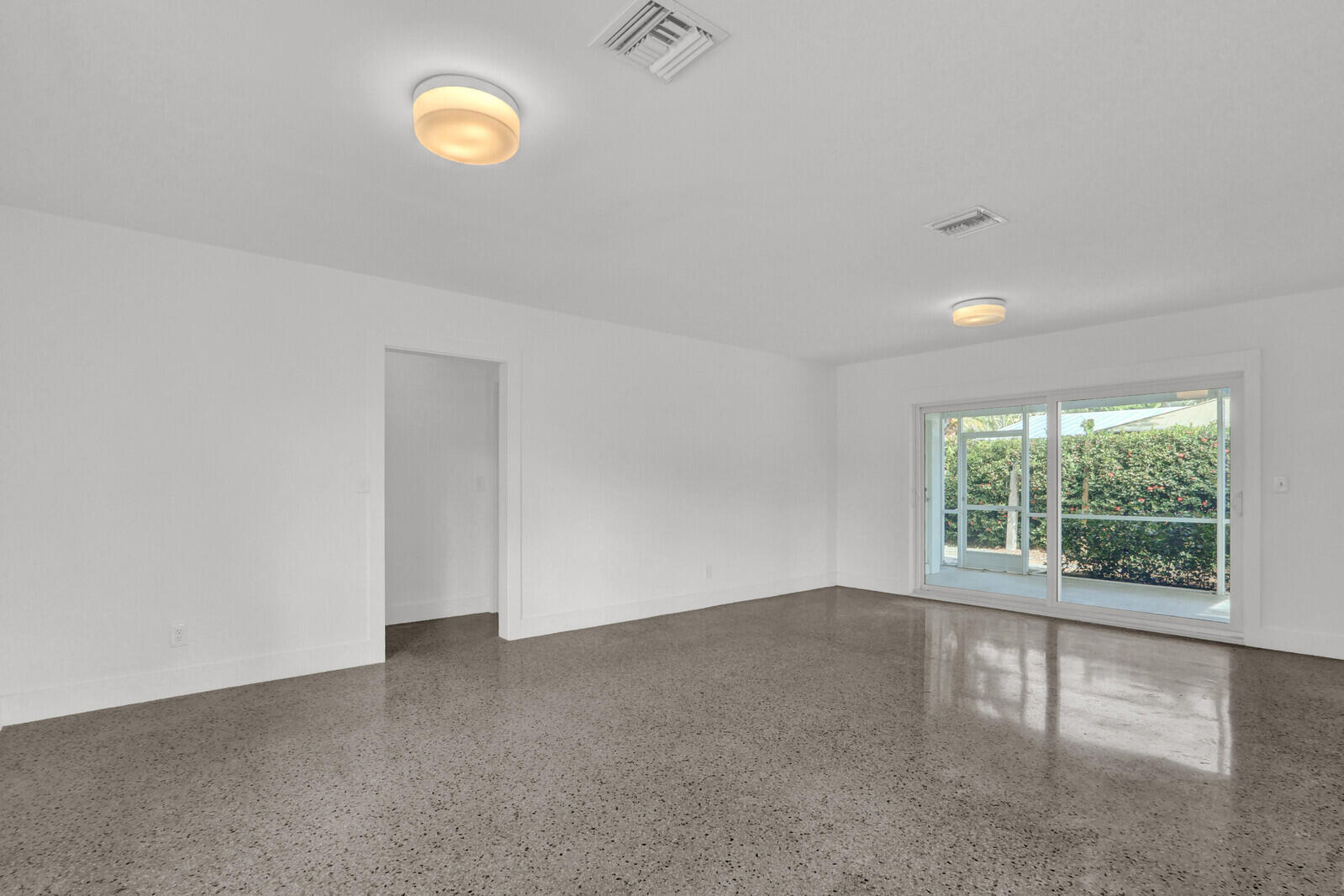 601 Paulina Road