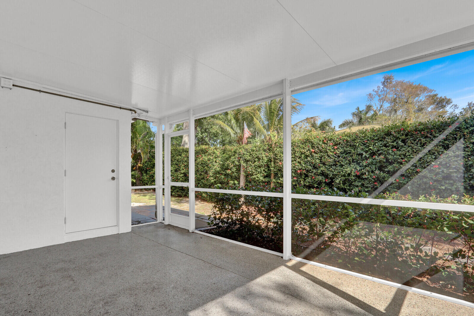601 Paulina Road