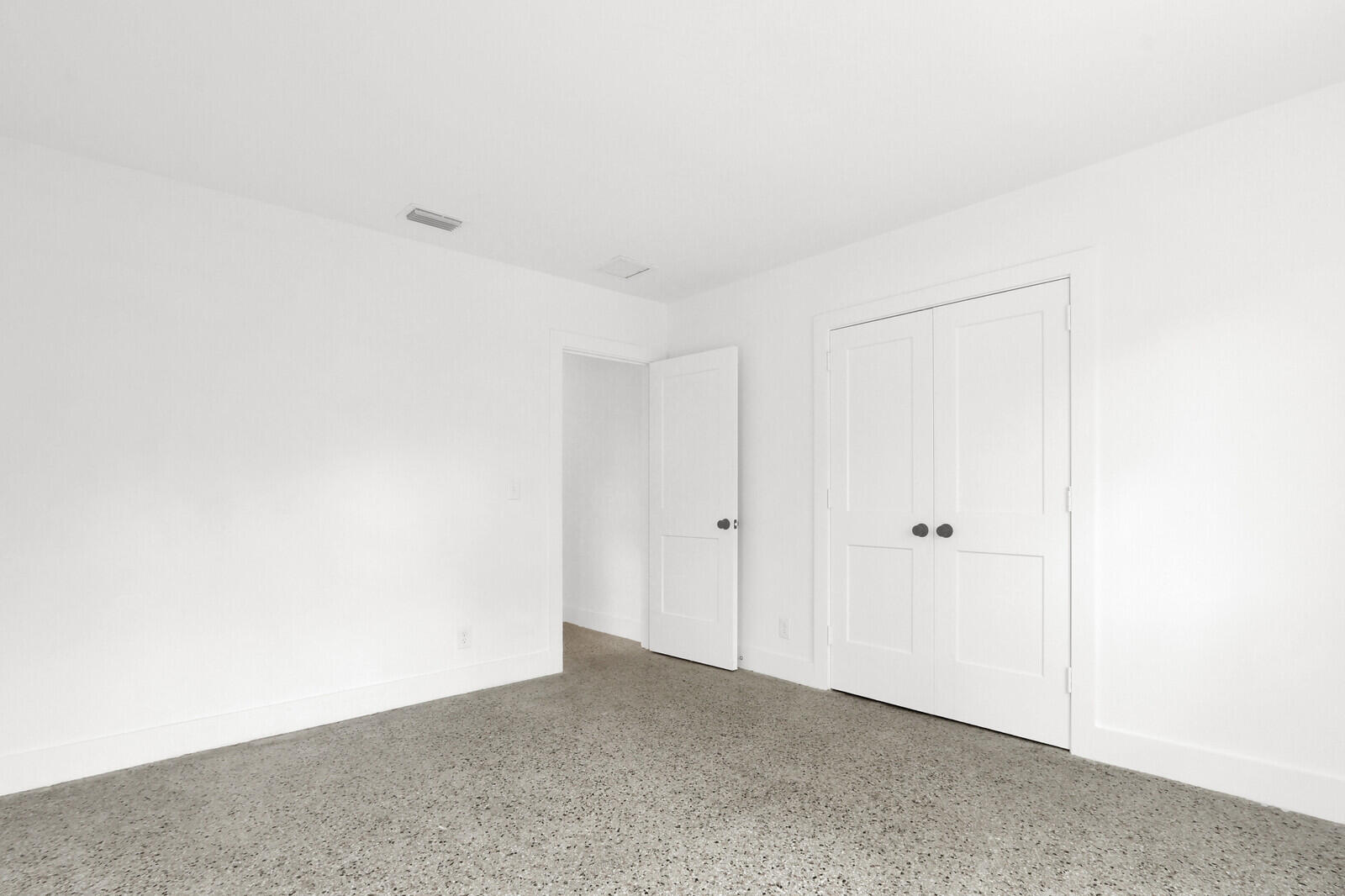 601 Paulina Road