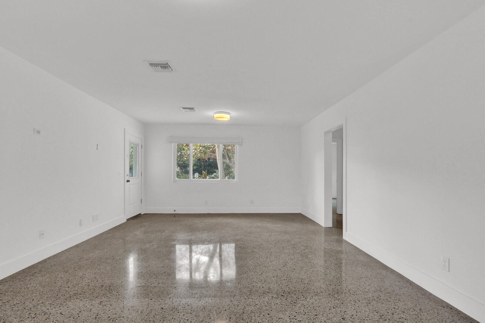 601 Paulina Road