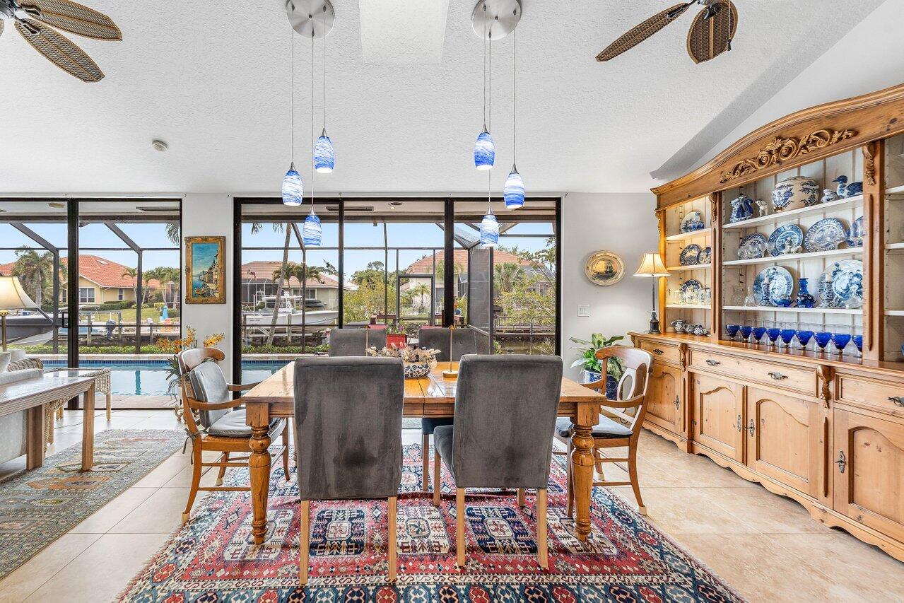 8794 SE Riverfront Terrace