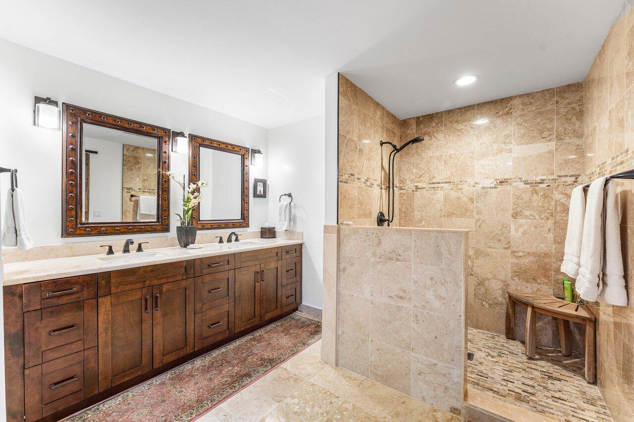 8794 SE Riverfront Terrace
