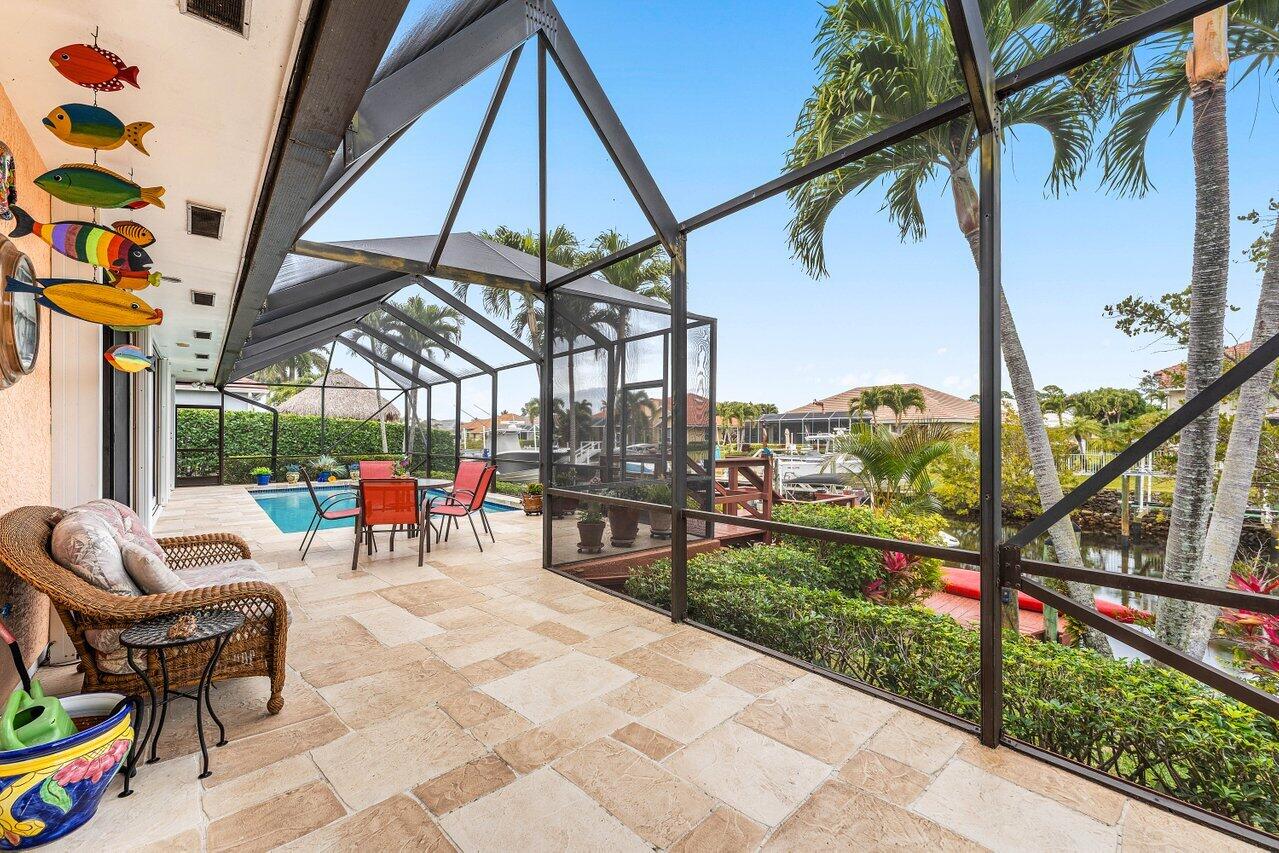 8794 SE Riverfront Terrace