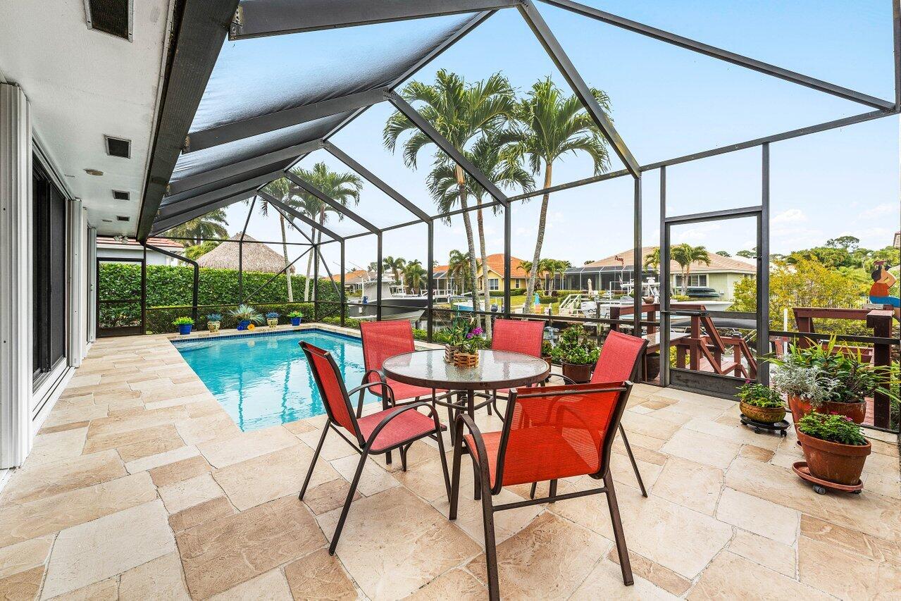 8794 SE Riverfront Terrace