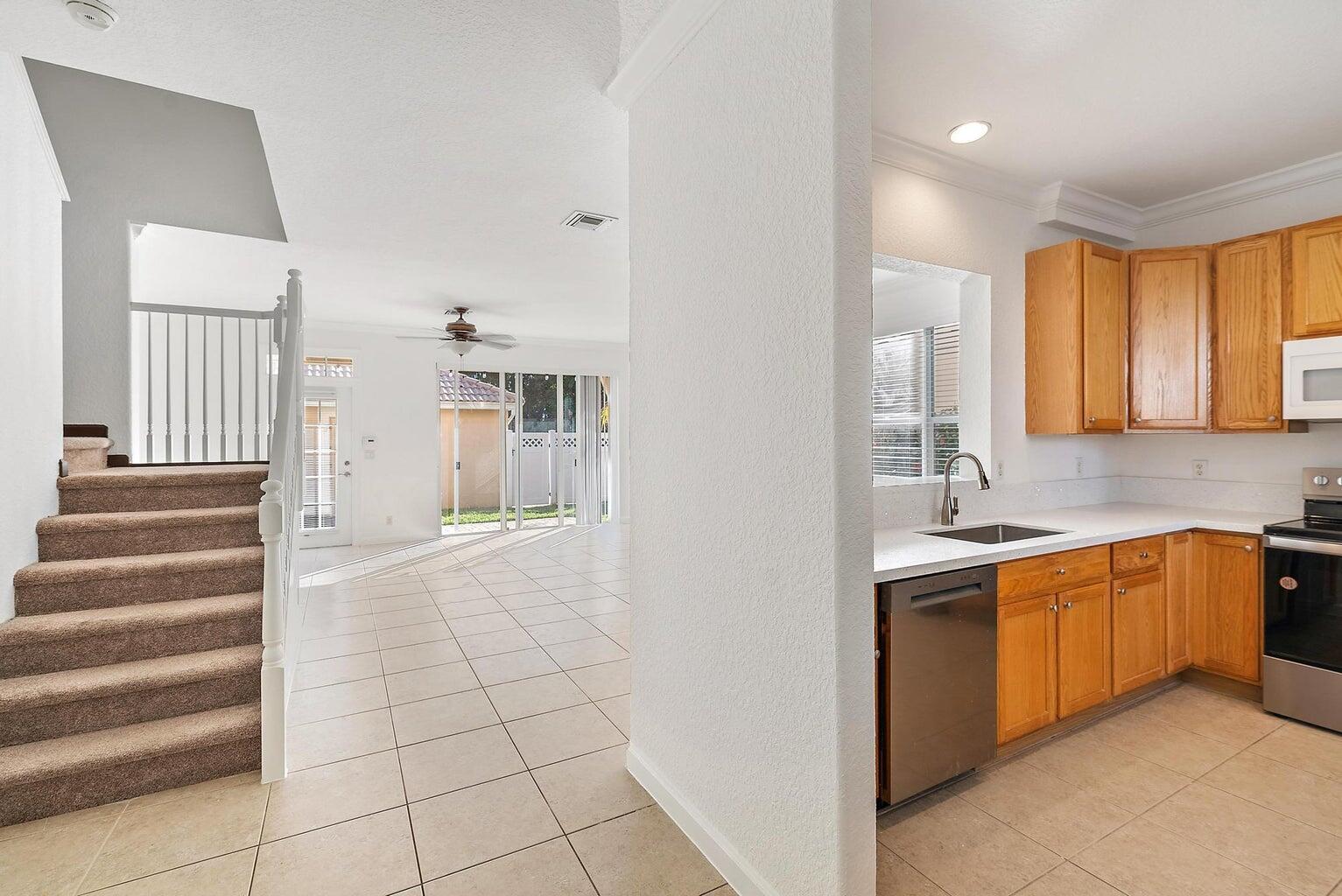 8050 Murano Circle