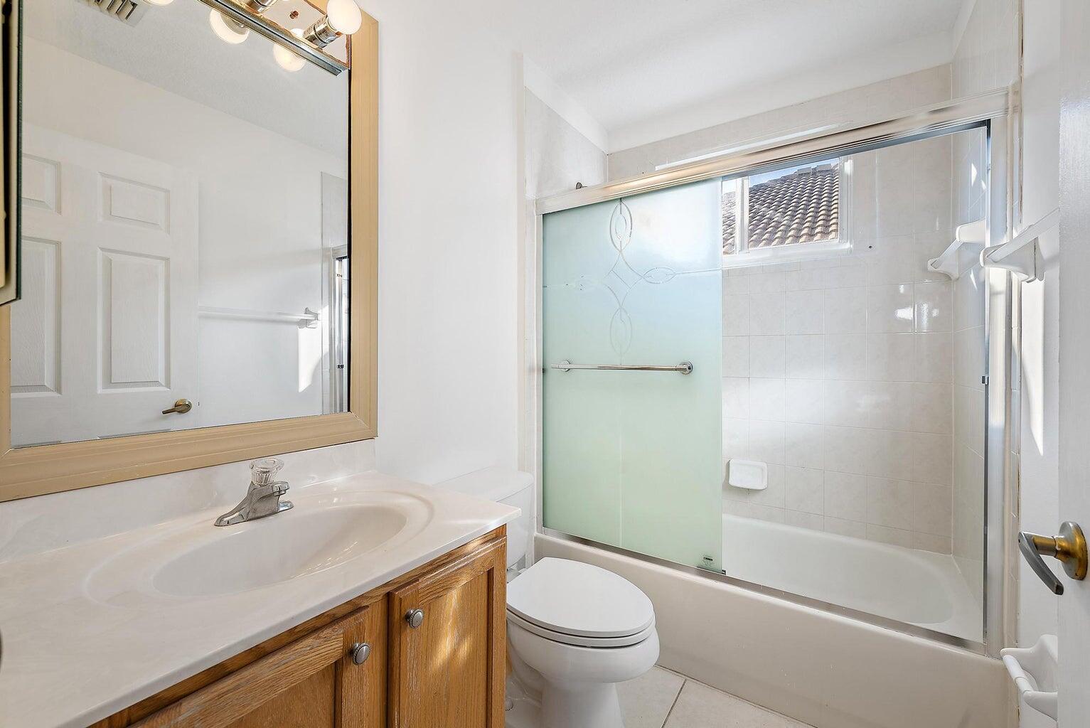 8050 Murano Circle