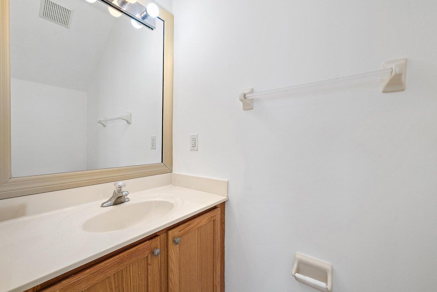 8050 Murano Circle