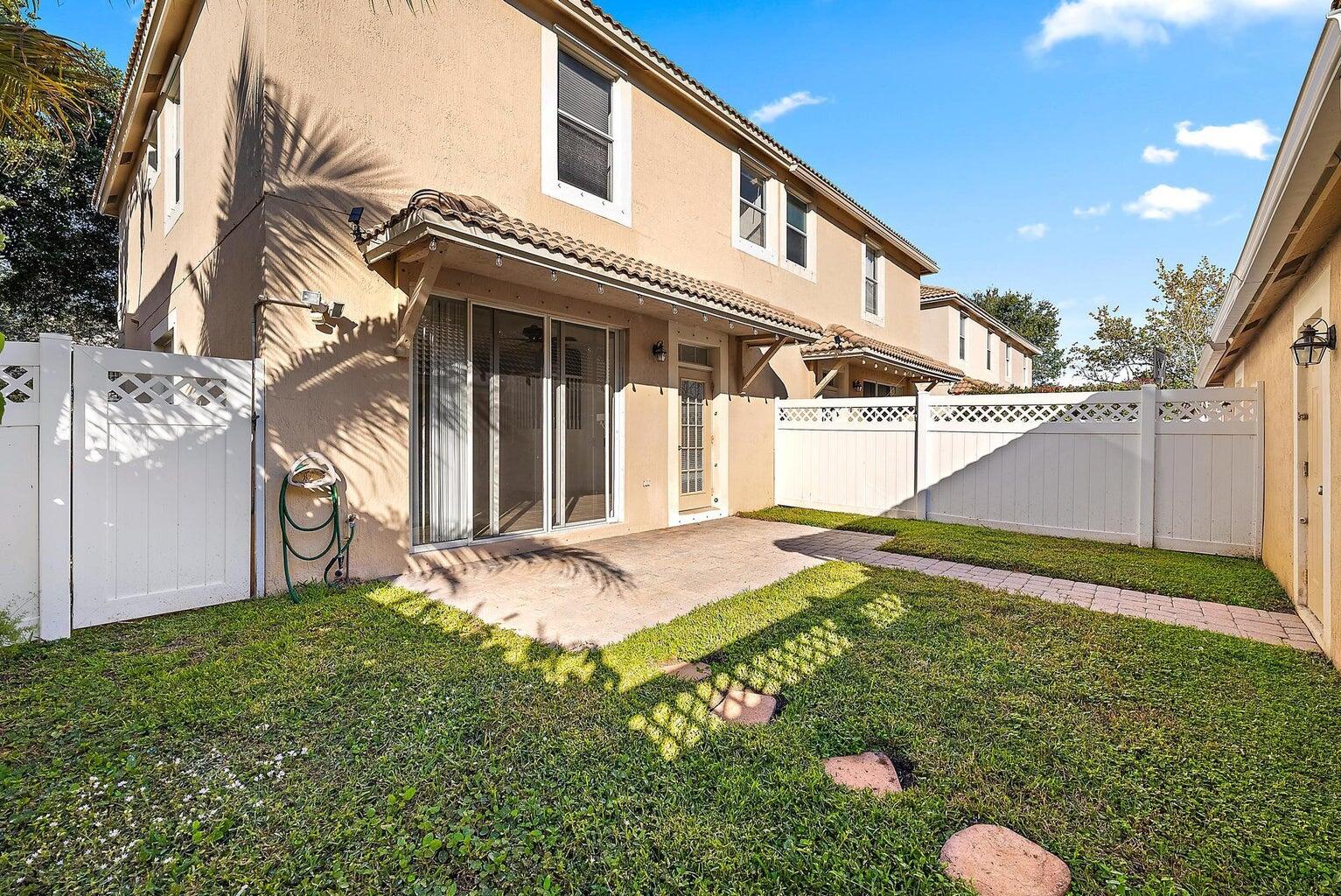 8050 Murano Circle