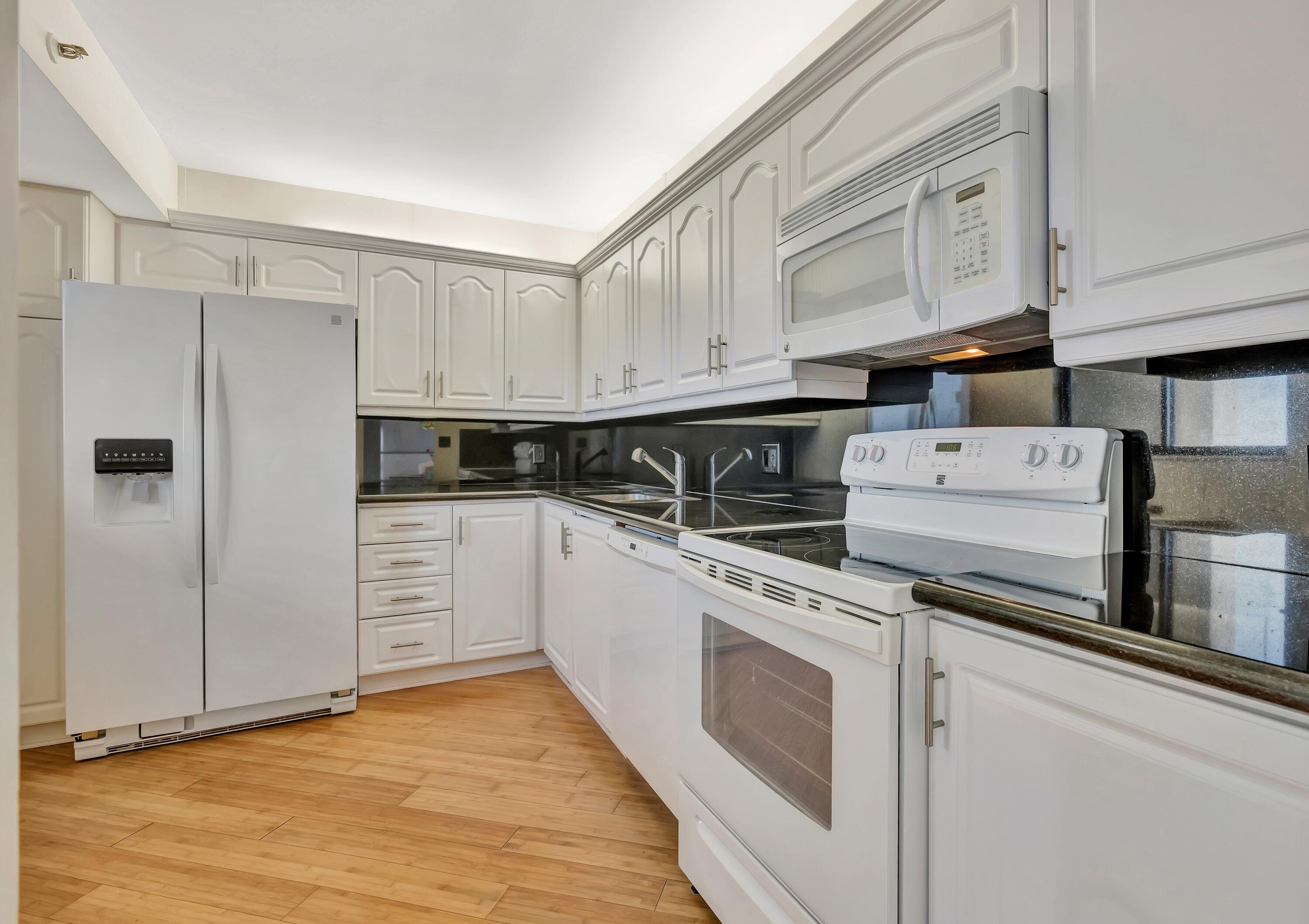 300 Ocean Trail Way 1008