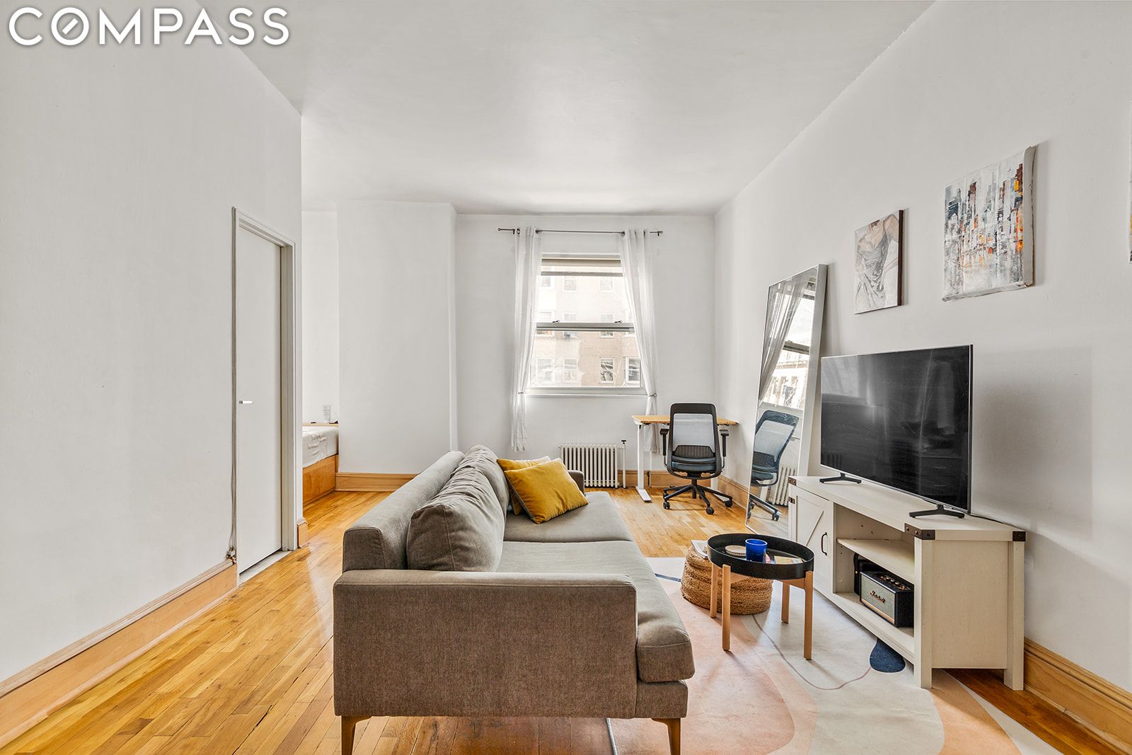 4 Lexington Avenue 2C