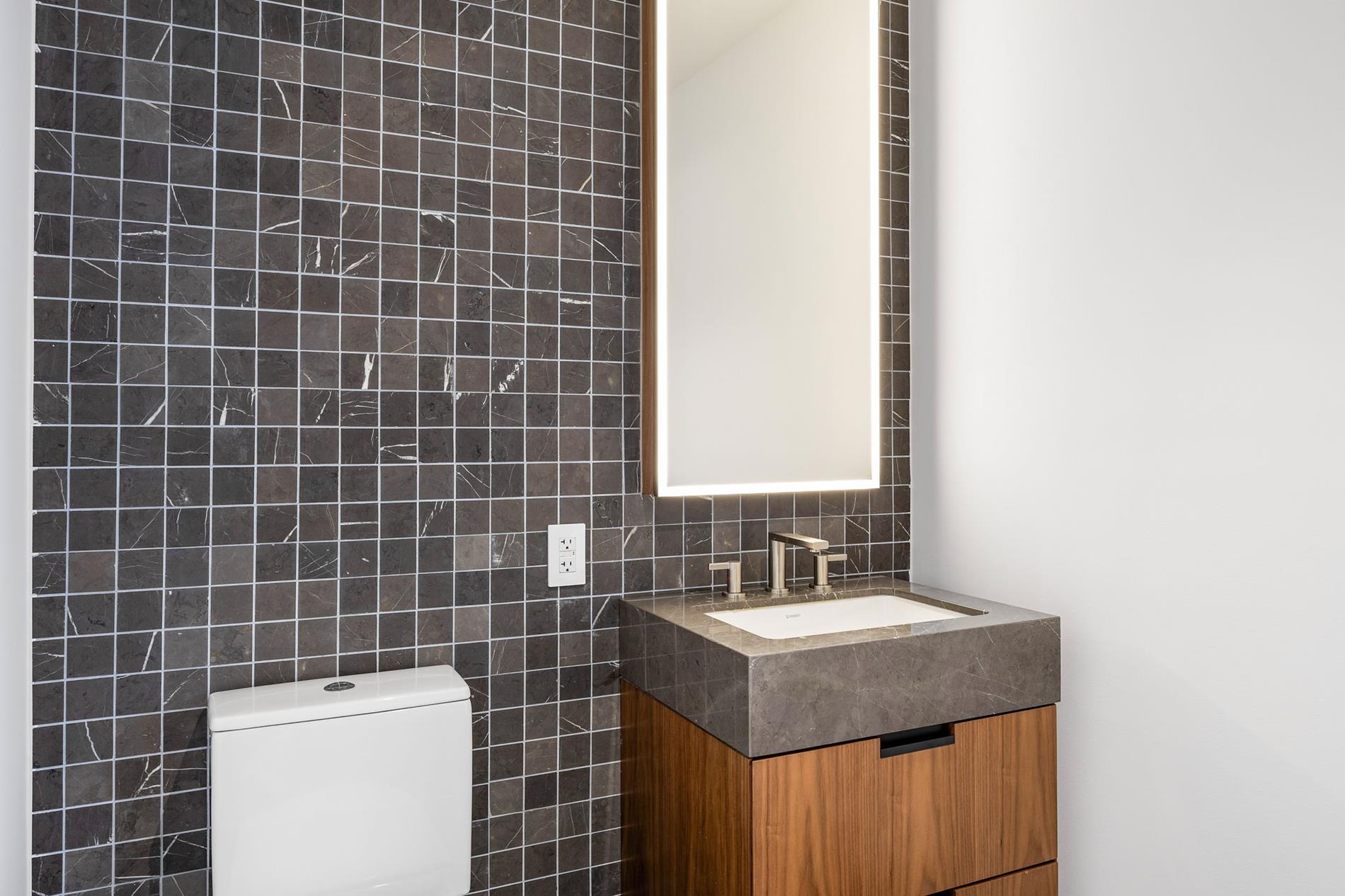 6 Garfield Place 207