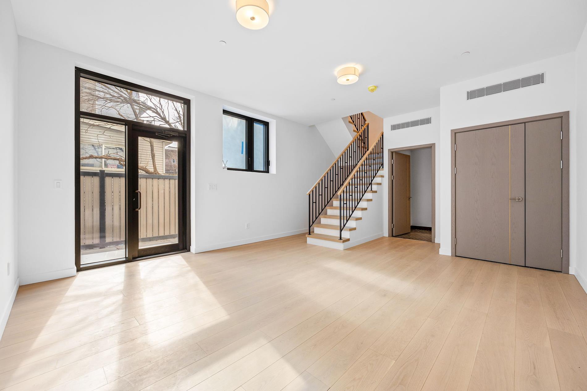 6 Garfield Place 207