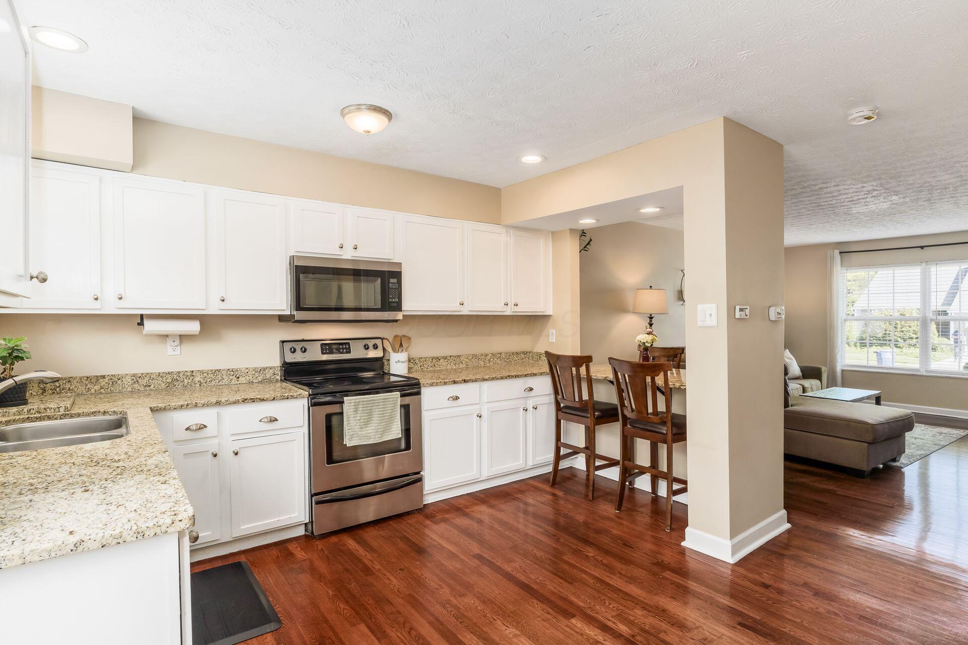 1207 Weybridge Road