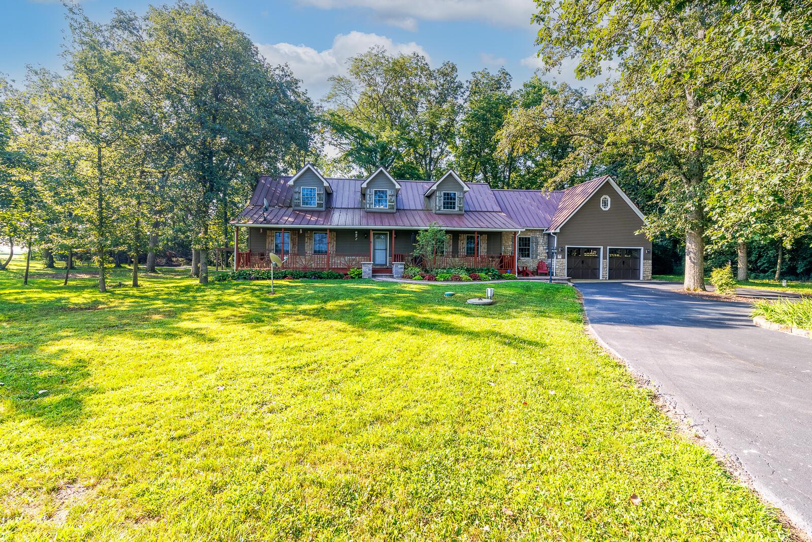 9380 Rockwell Road, NE
