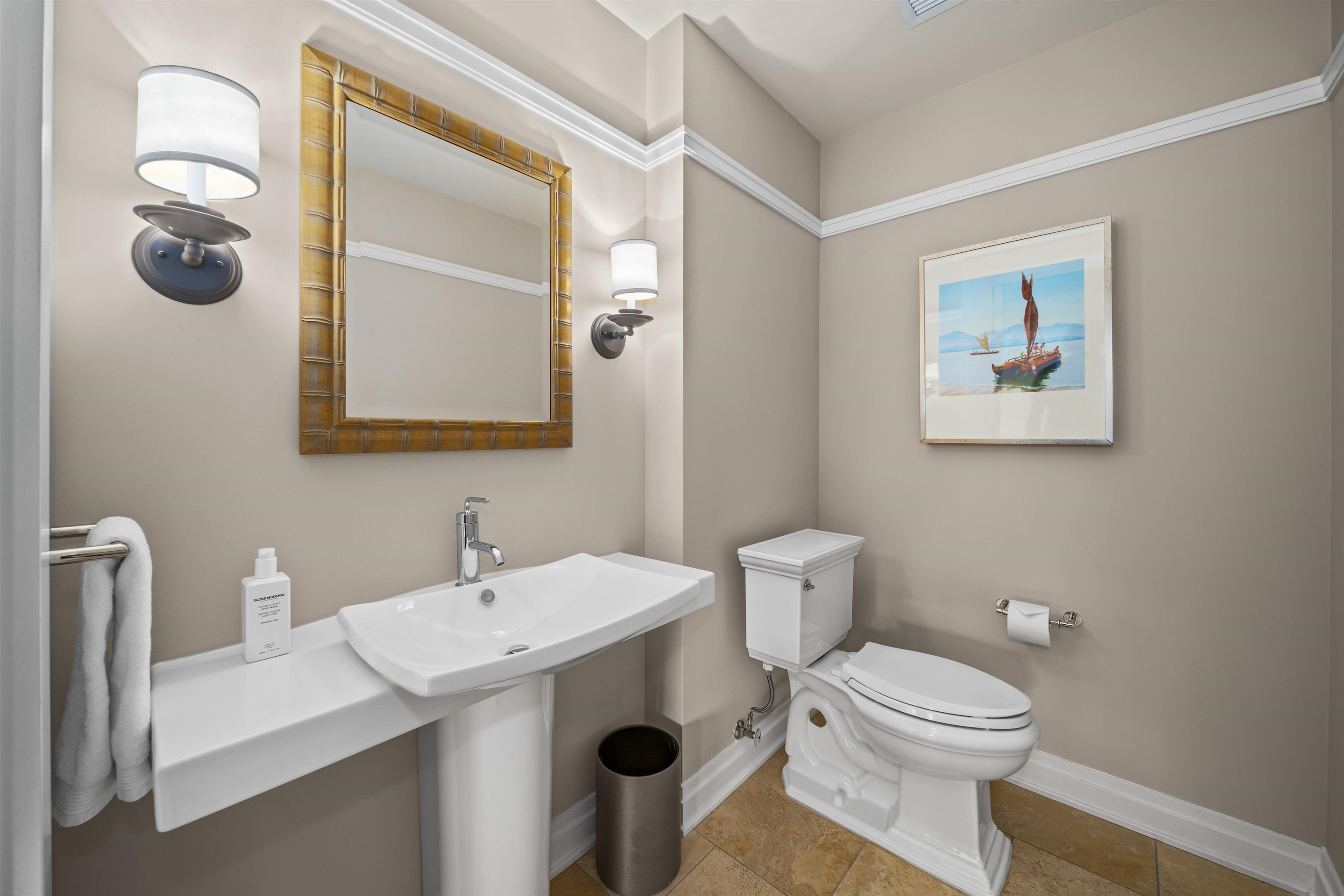 1 Bay DR Unit: 4304
