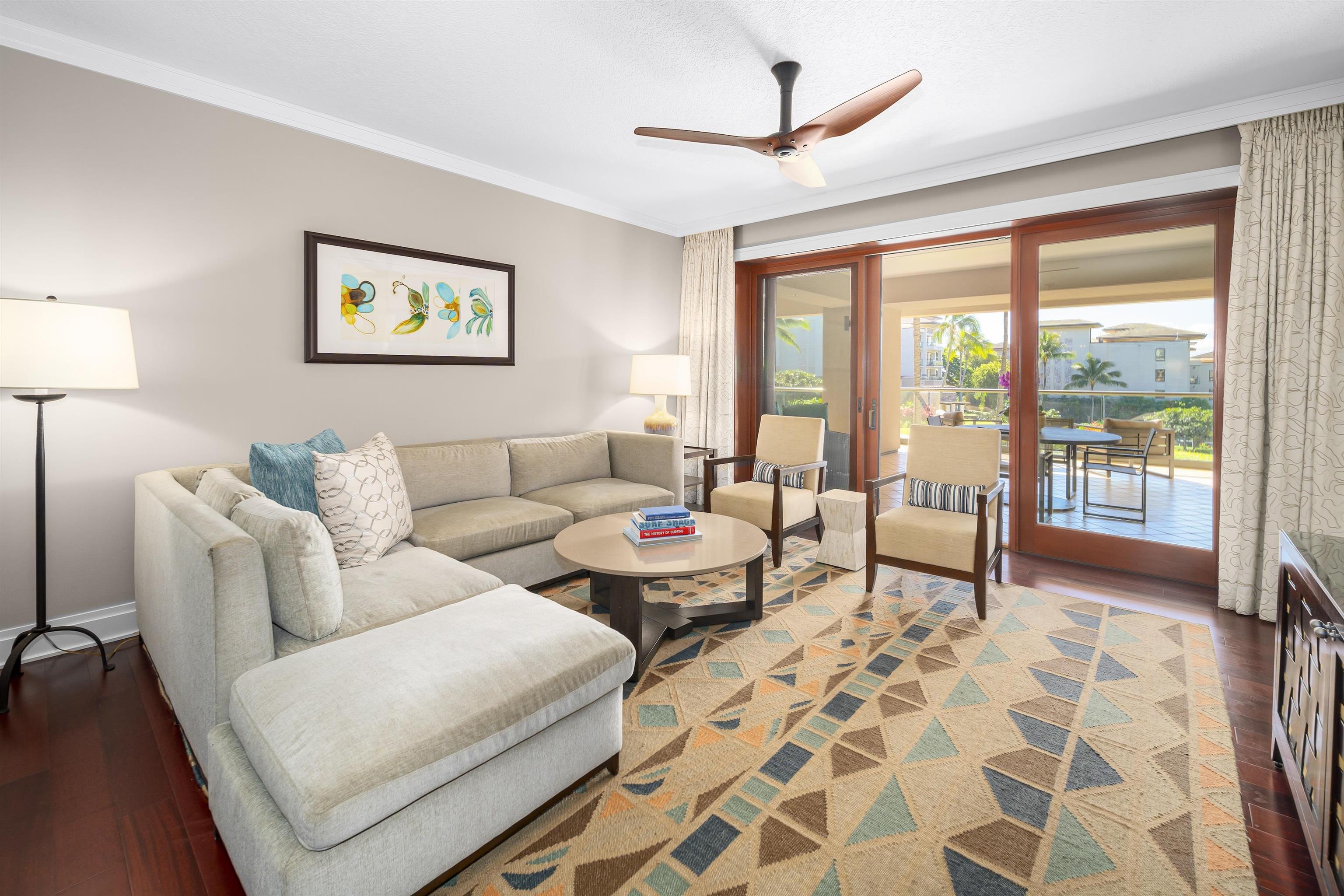 1 Bay DR Unit: 4304