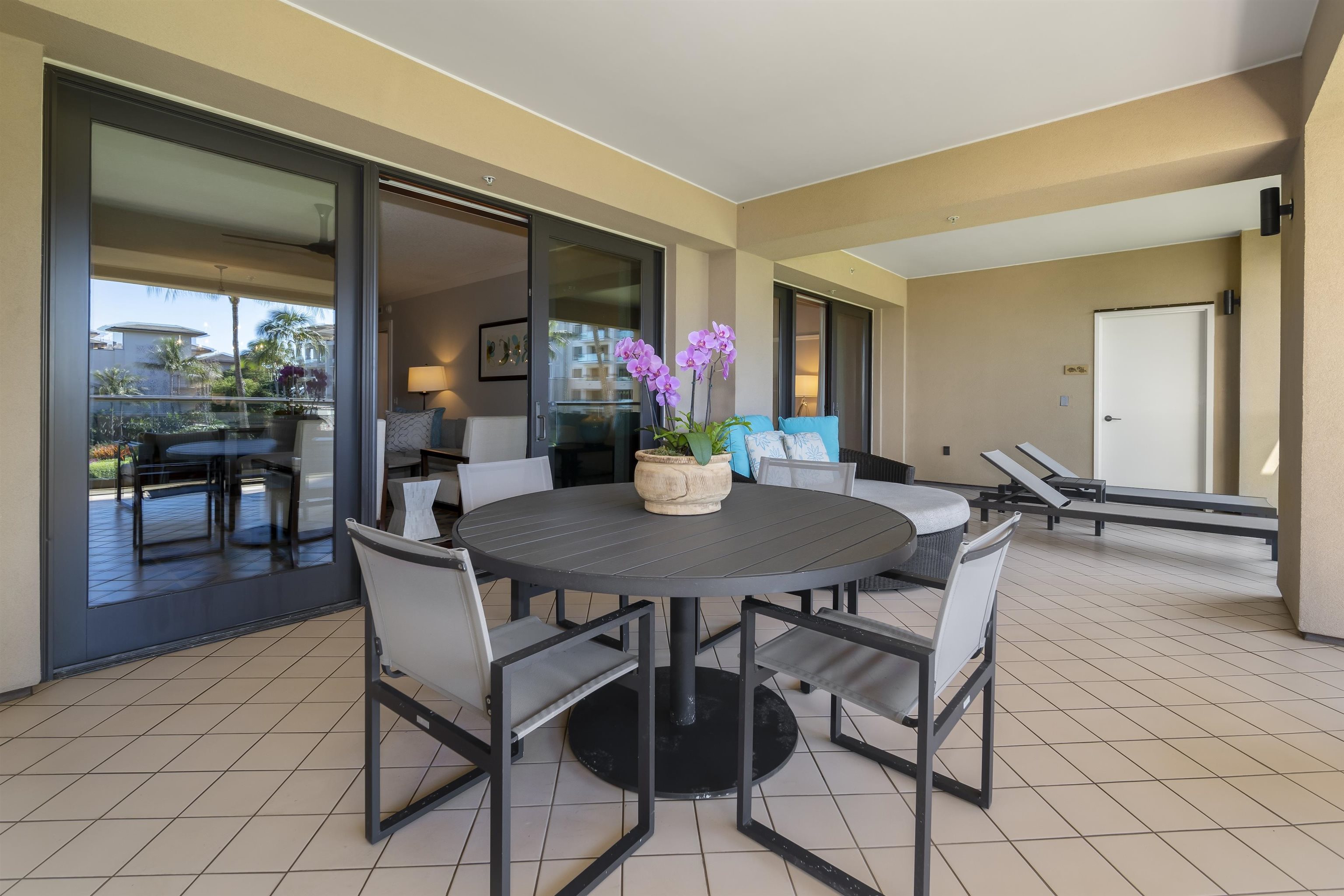 1 Bay DR Unit: 4304