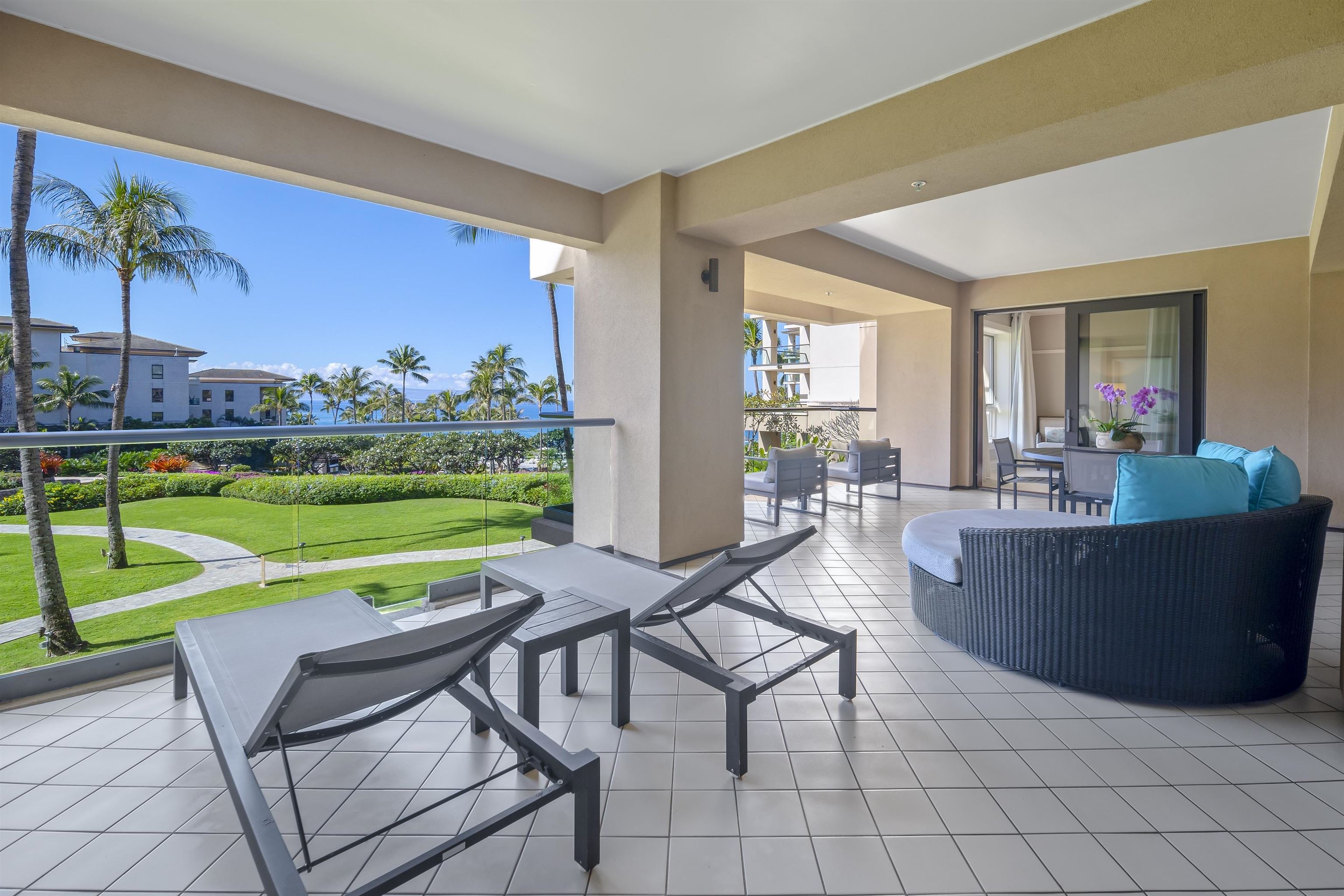 1 Bay DR Unit: 4304