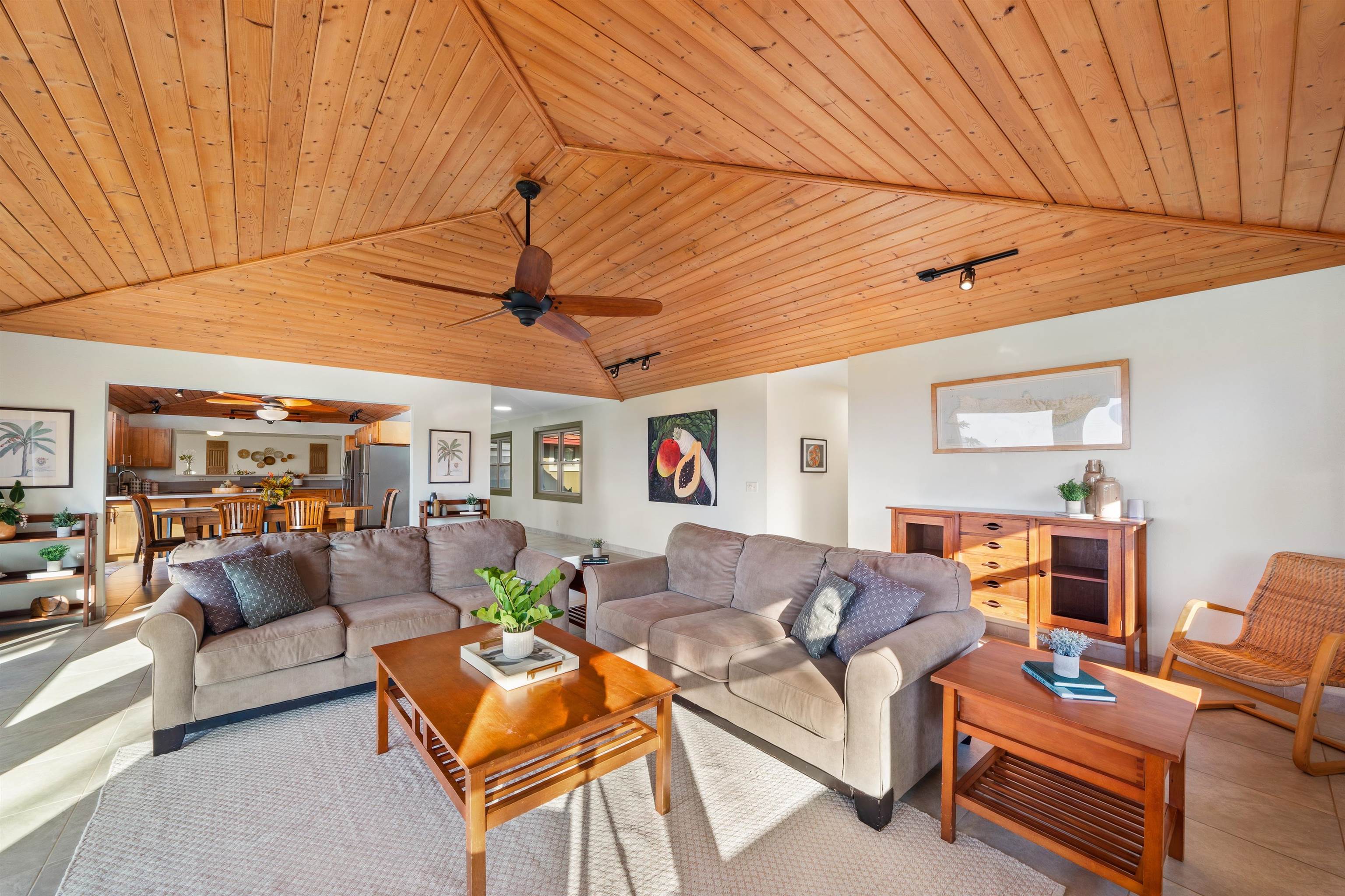 2944 Kalua Koi Rd