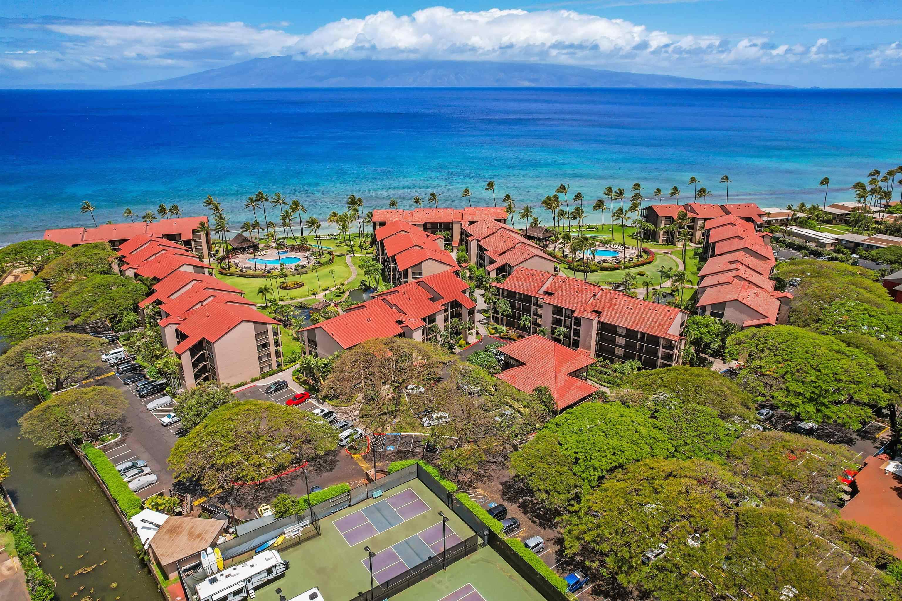3543 Lower Honoapiilani Rd Unit: E205
