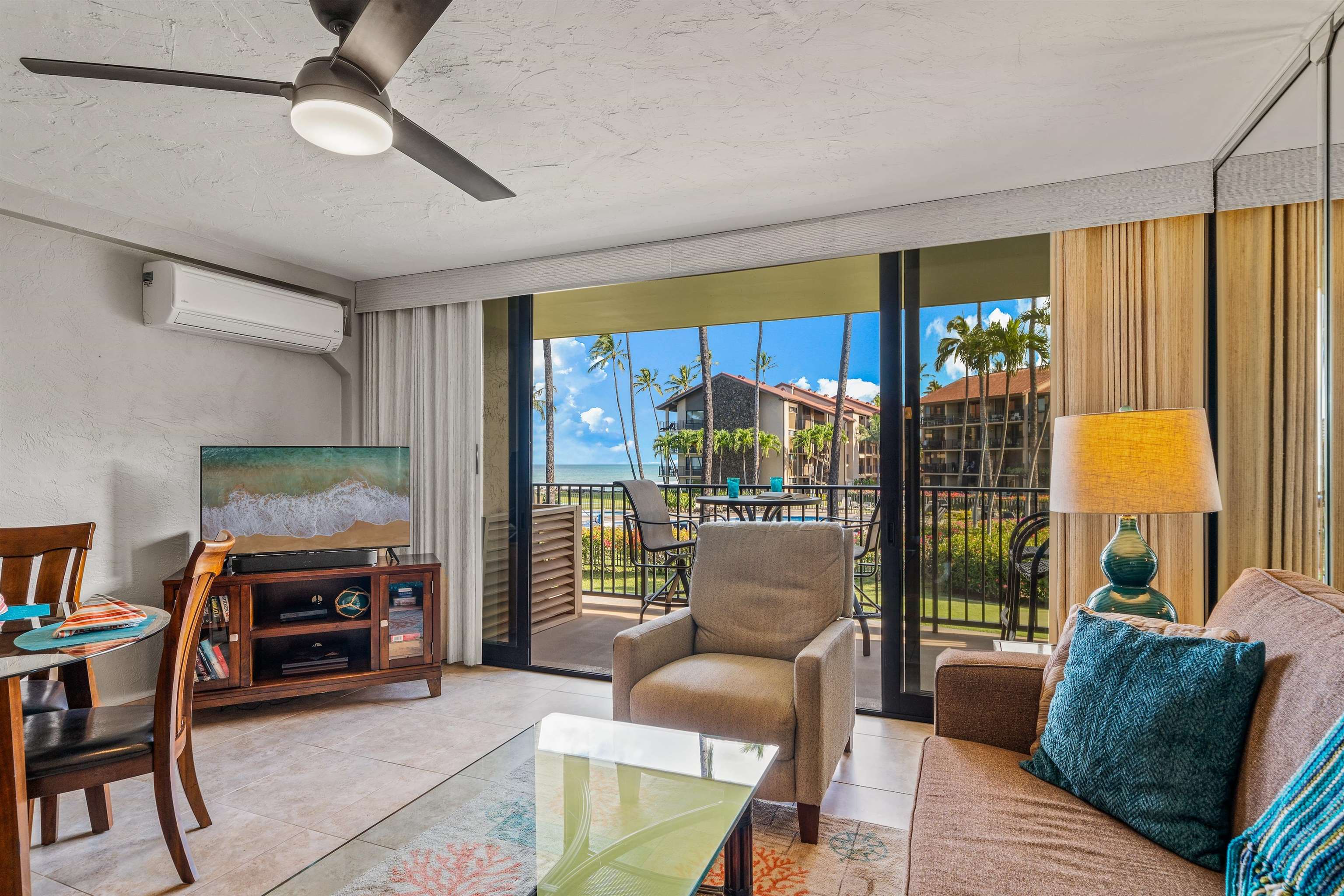 3543 Lower Honoapiilani Rd Unit: E205