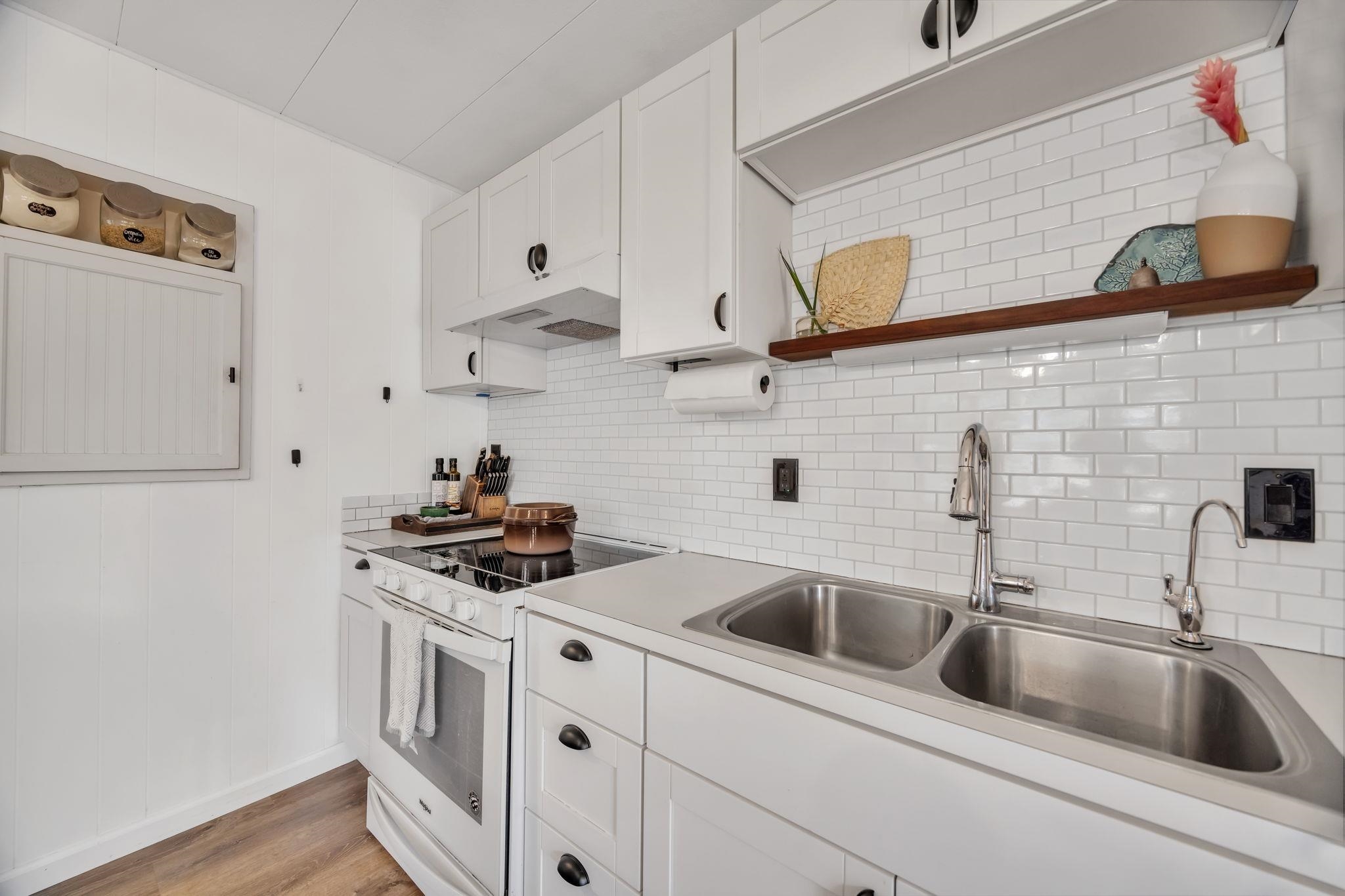 5131 Hanawai St Unit: F