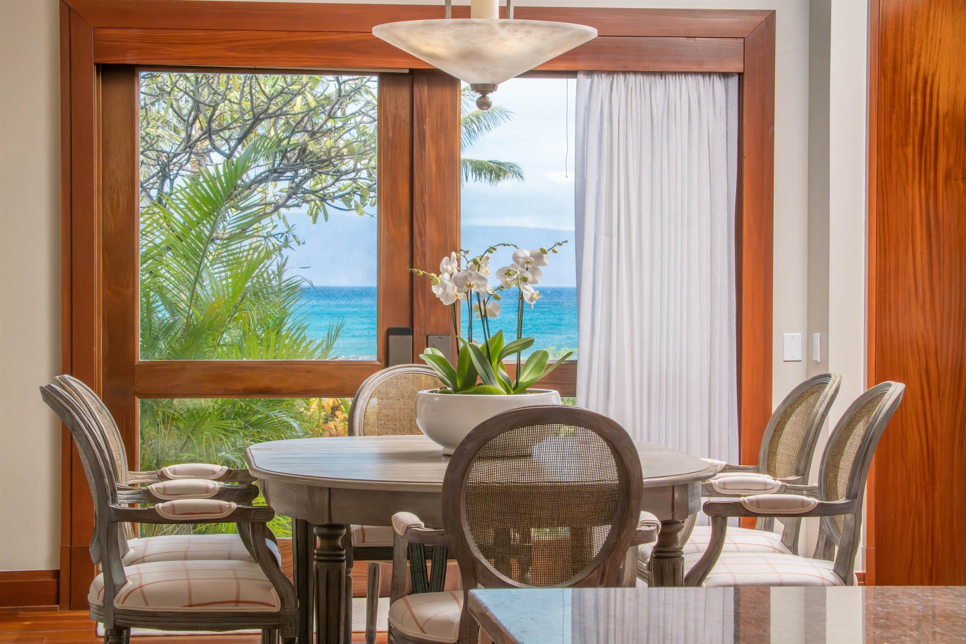 1 Bay DR Unit: 1103