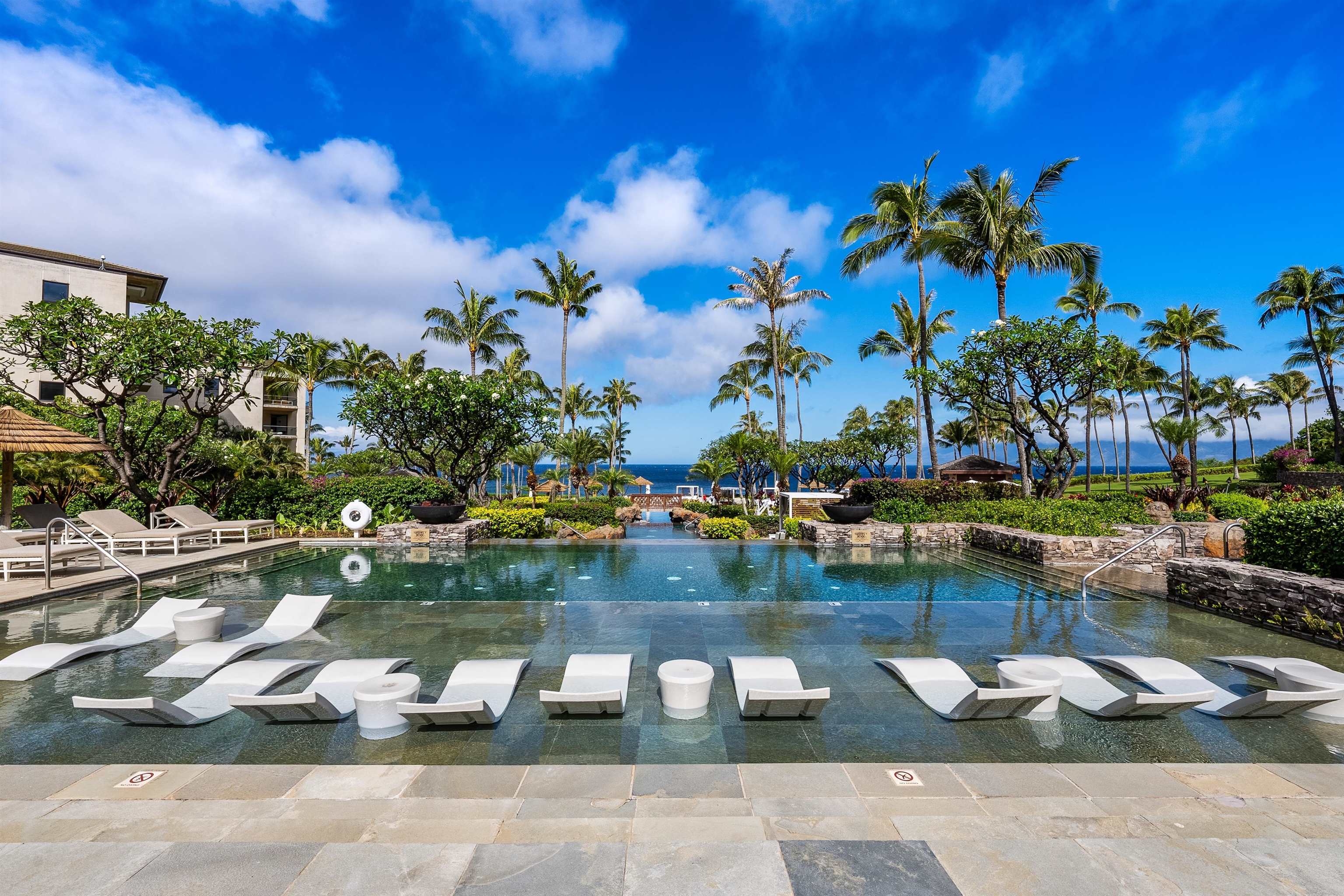 1 Bay DR Unit: 1103