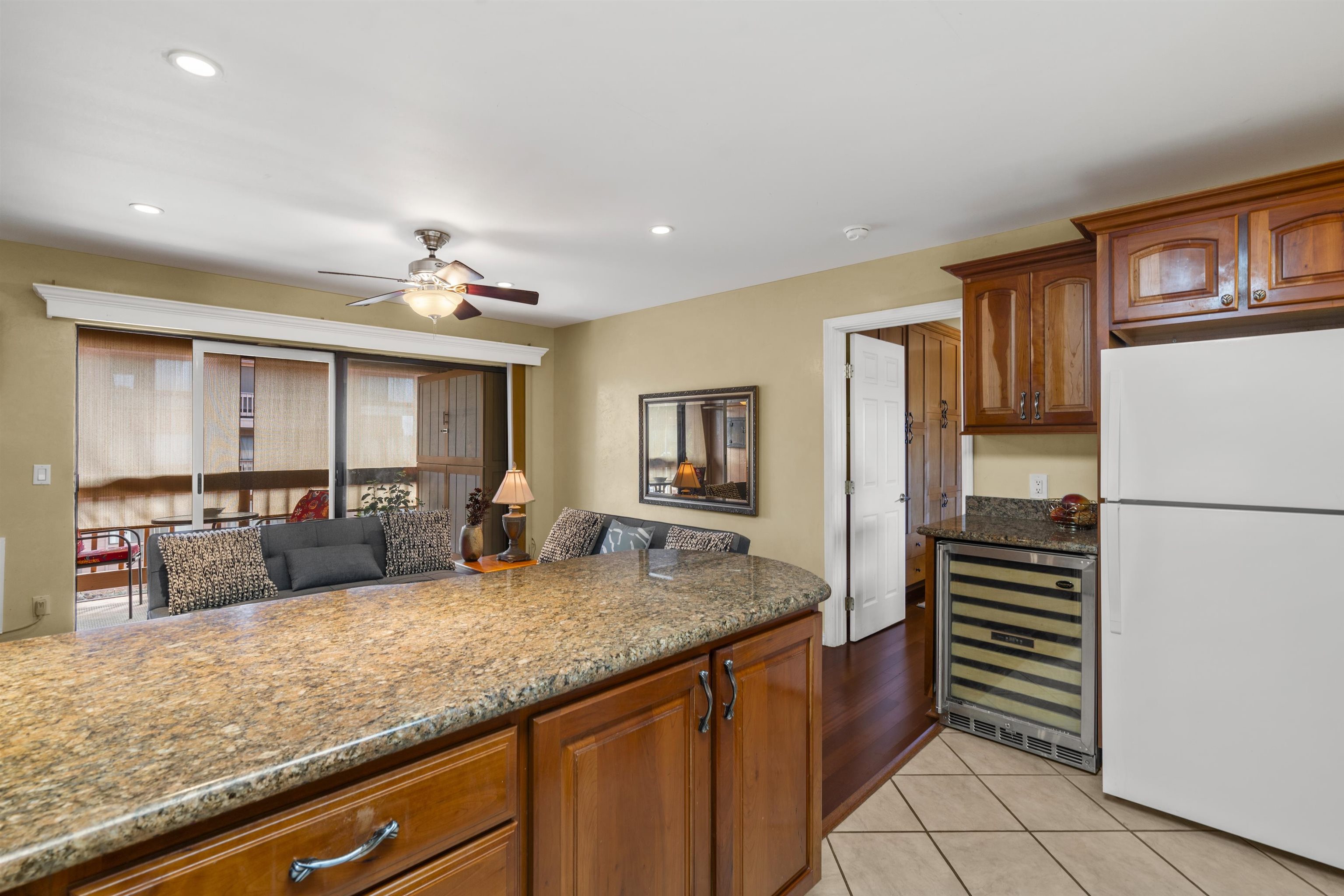 3740 Lower Honoapiilani Rd Unit: A306