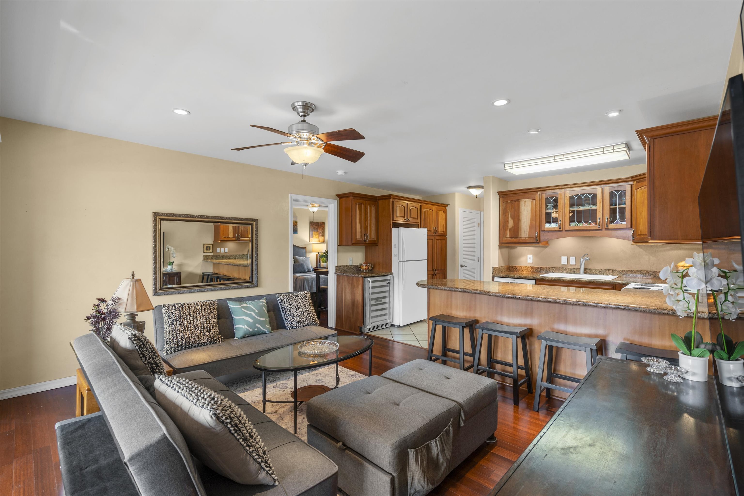 3740 Lower Honoapiilani Rd Unit: A306