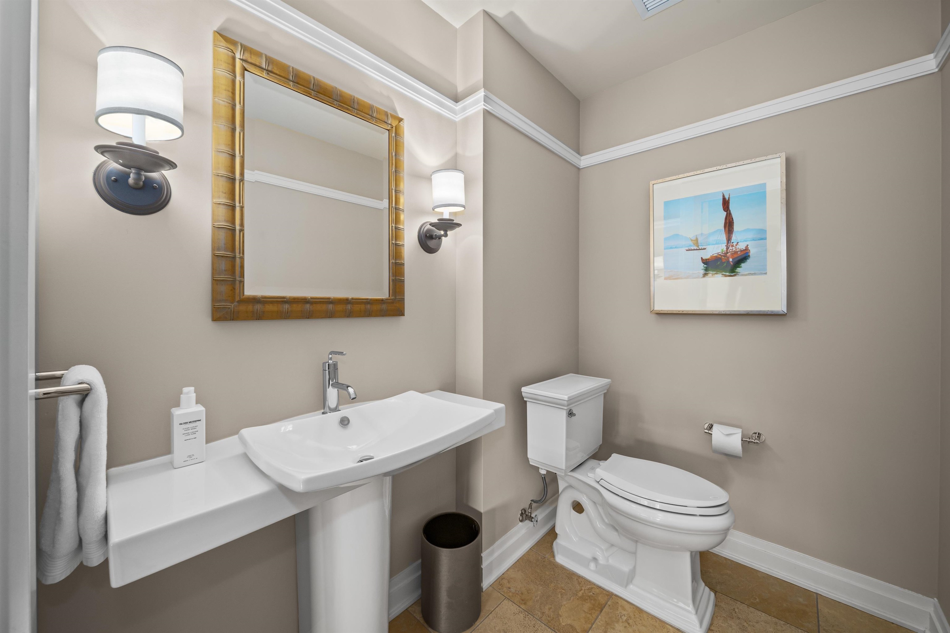 1 Bay DR Unit: 4304