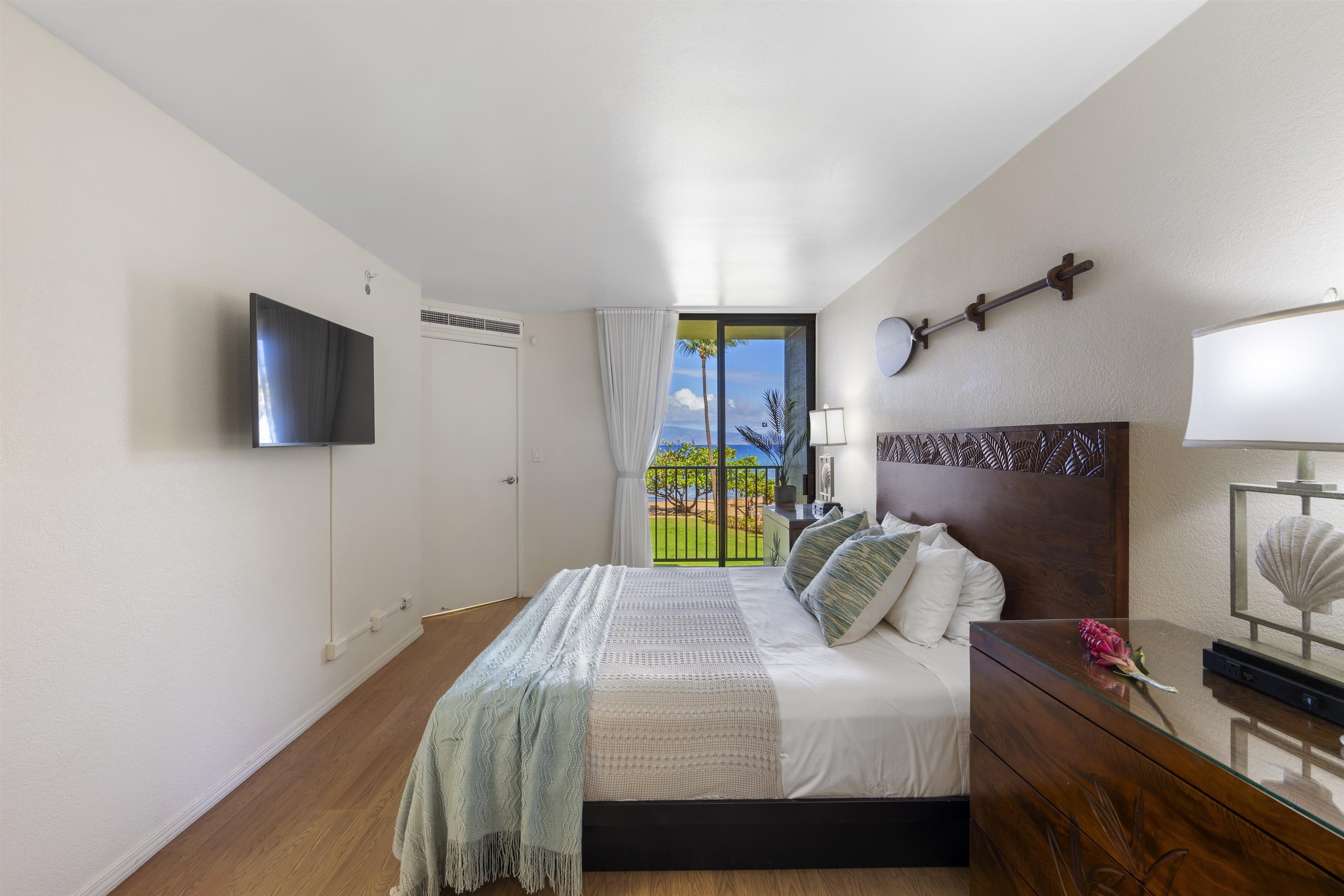 3445 Lower Honoapiilani Rd Unit: 204