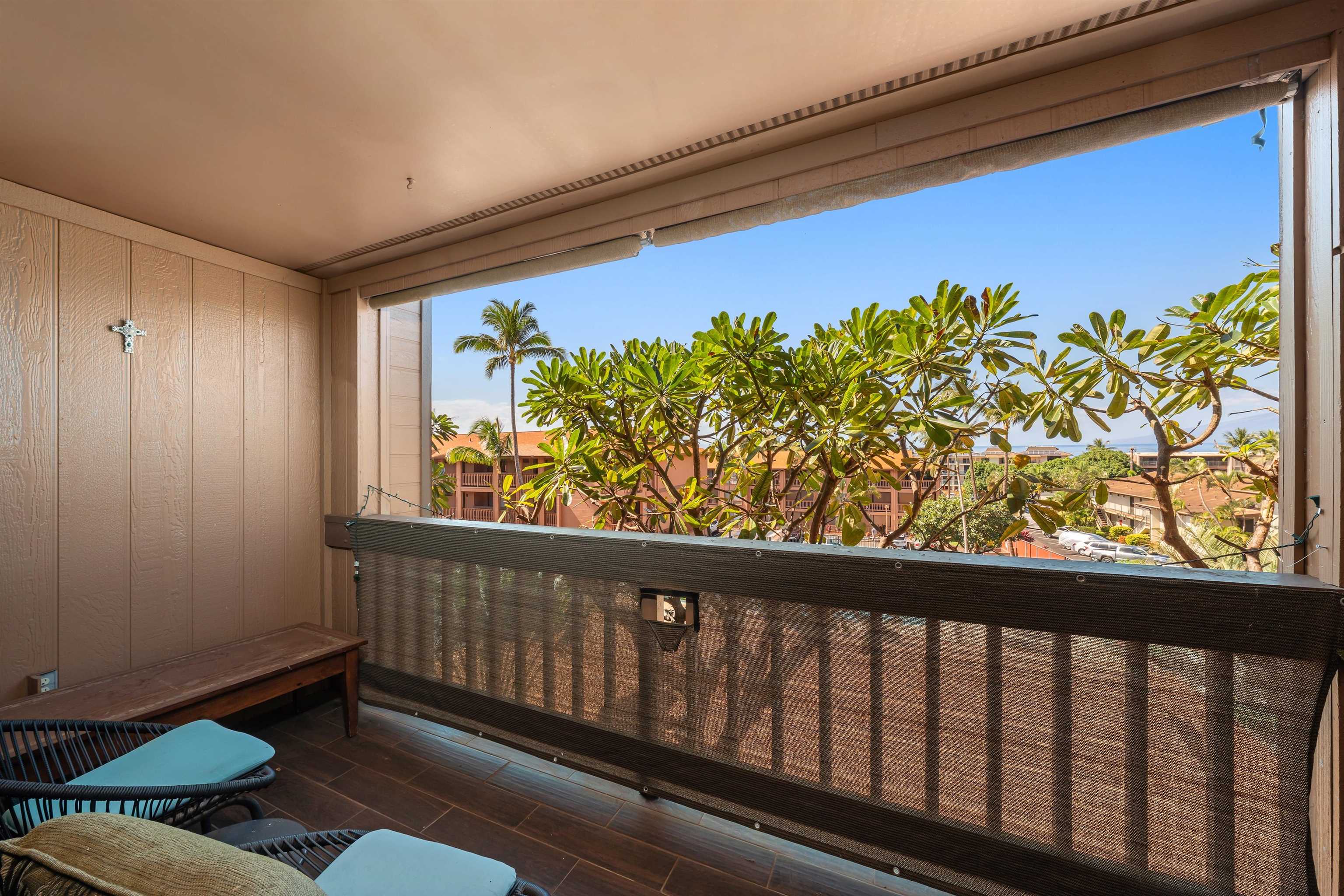 3740 Lower Honoapiilani Rd Unit: C207