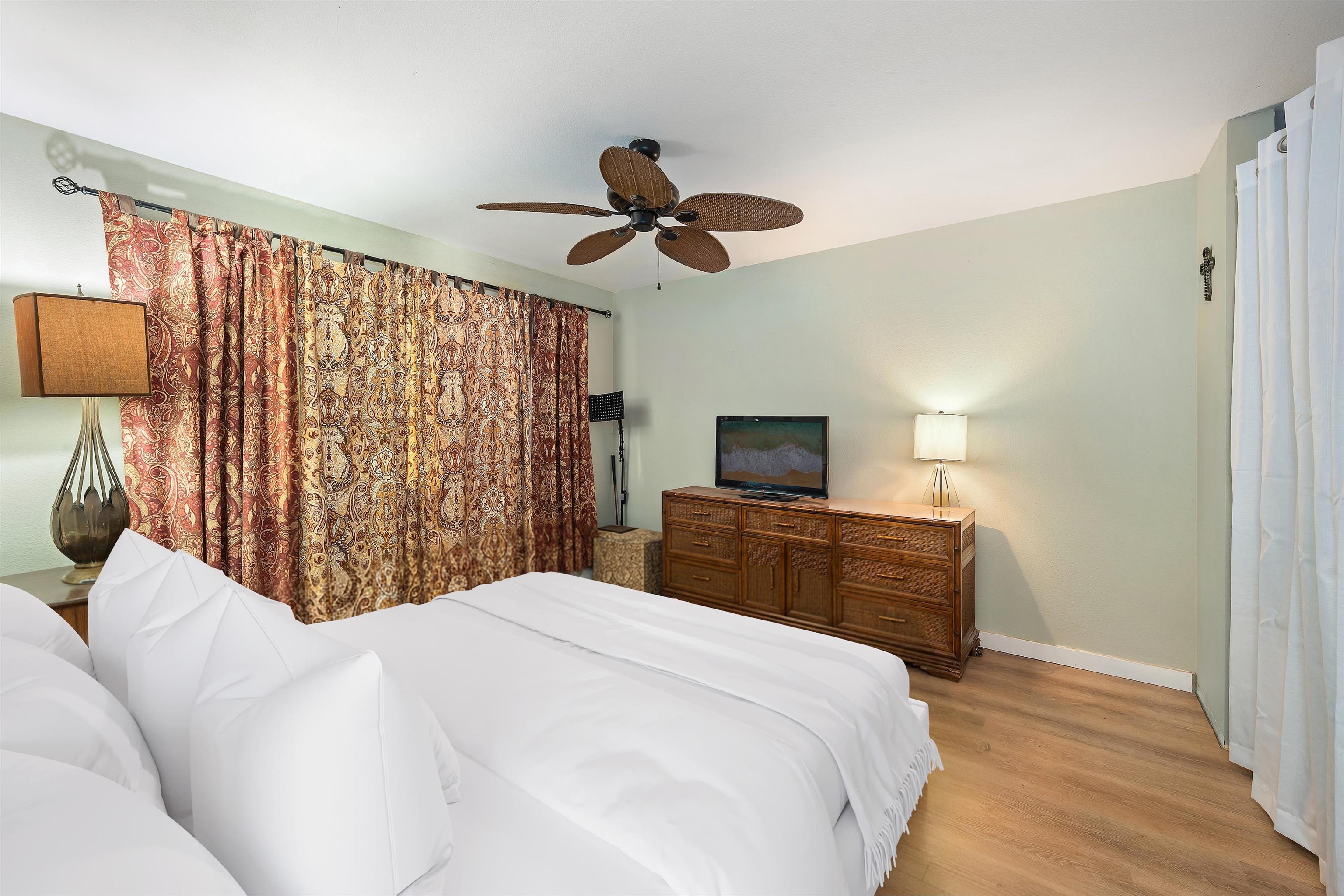 3740 Lower Honoapiilani Rd Unit: C207