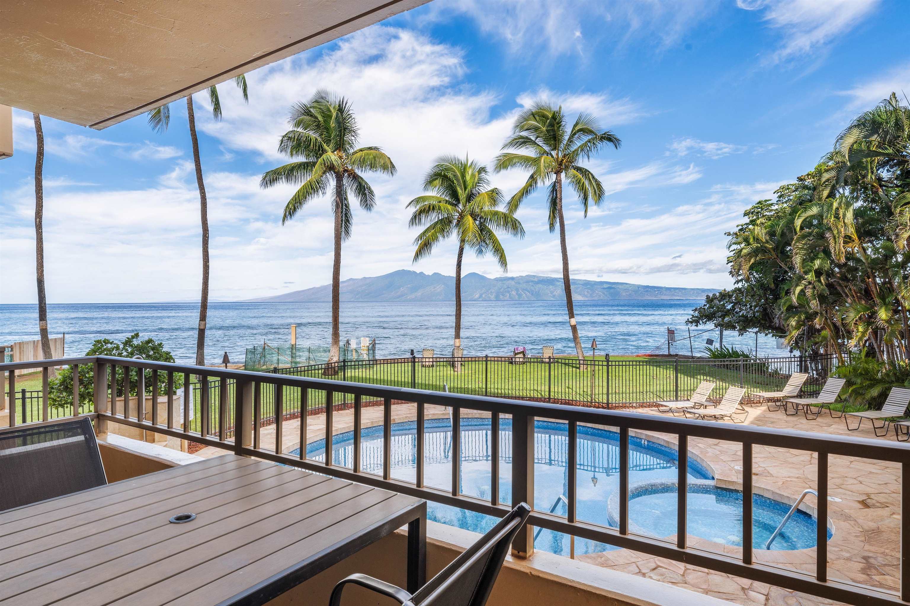 3615 Lower Honoapiilani Rd Unit: 123