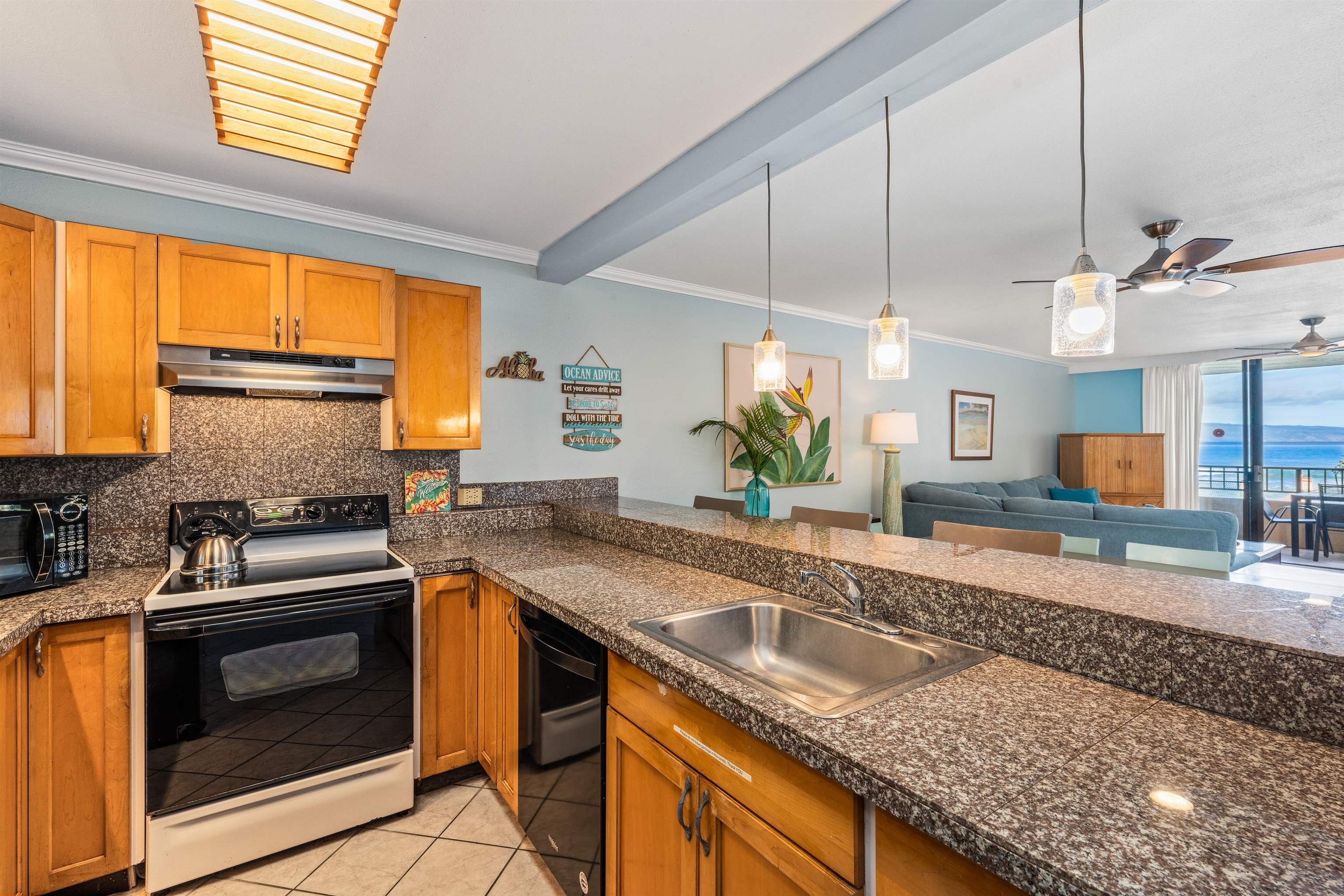 3615 Lower Honoapiilani Rd Unit: 123