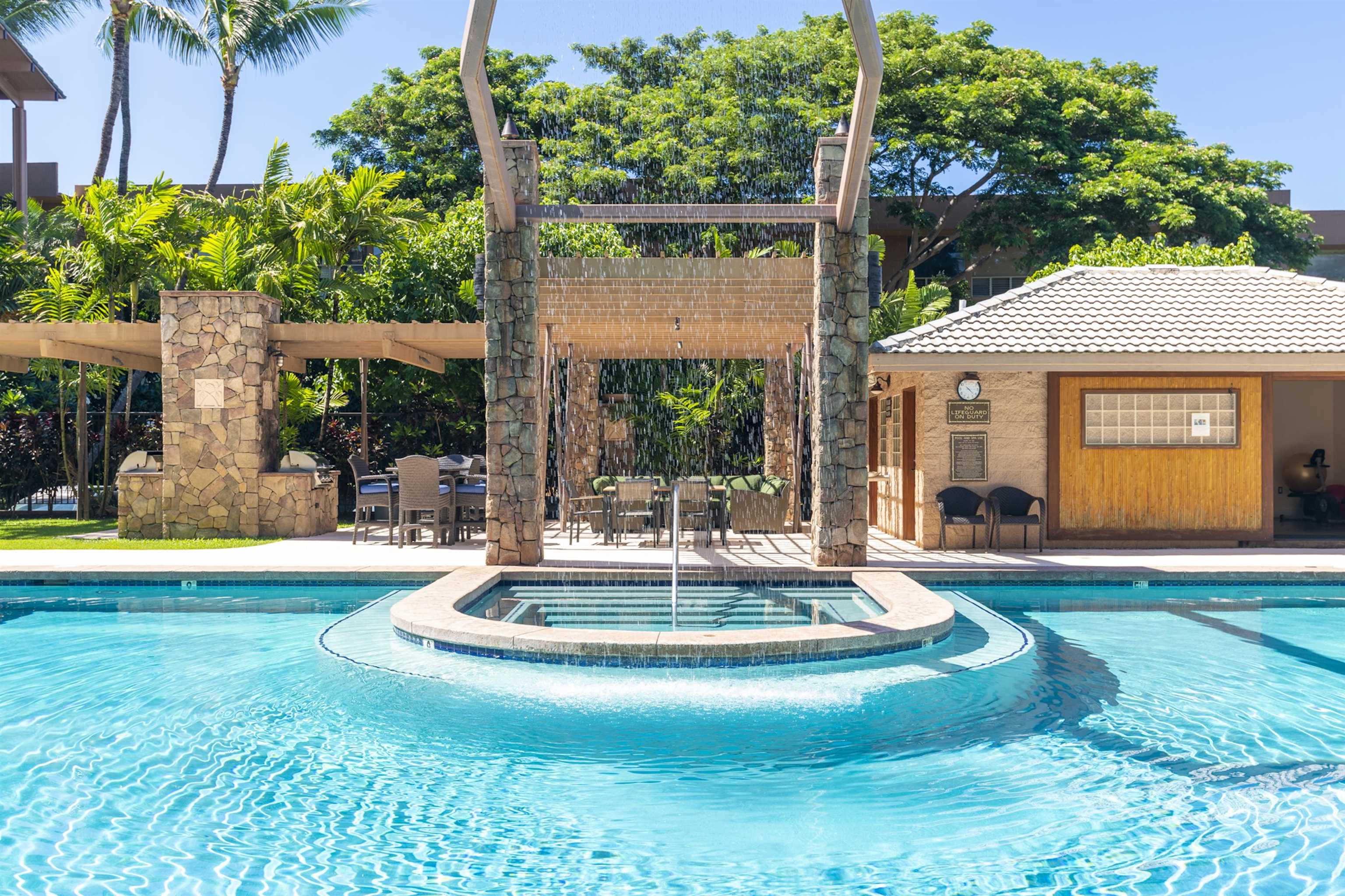 3708 LOWER HONOAPIILANI Rd Unit: E20