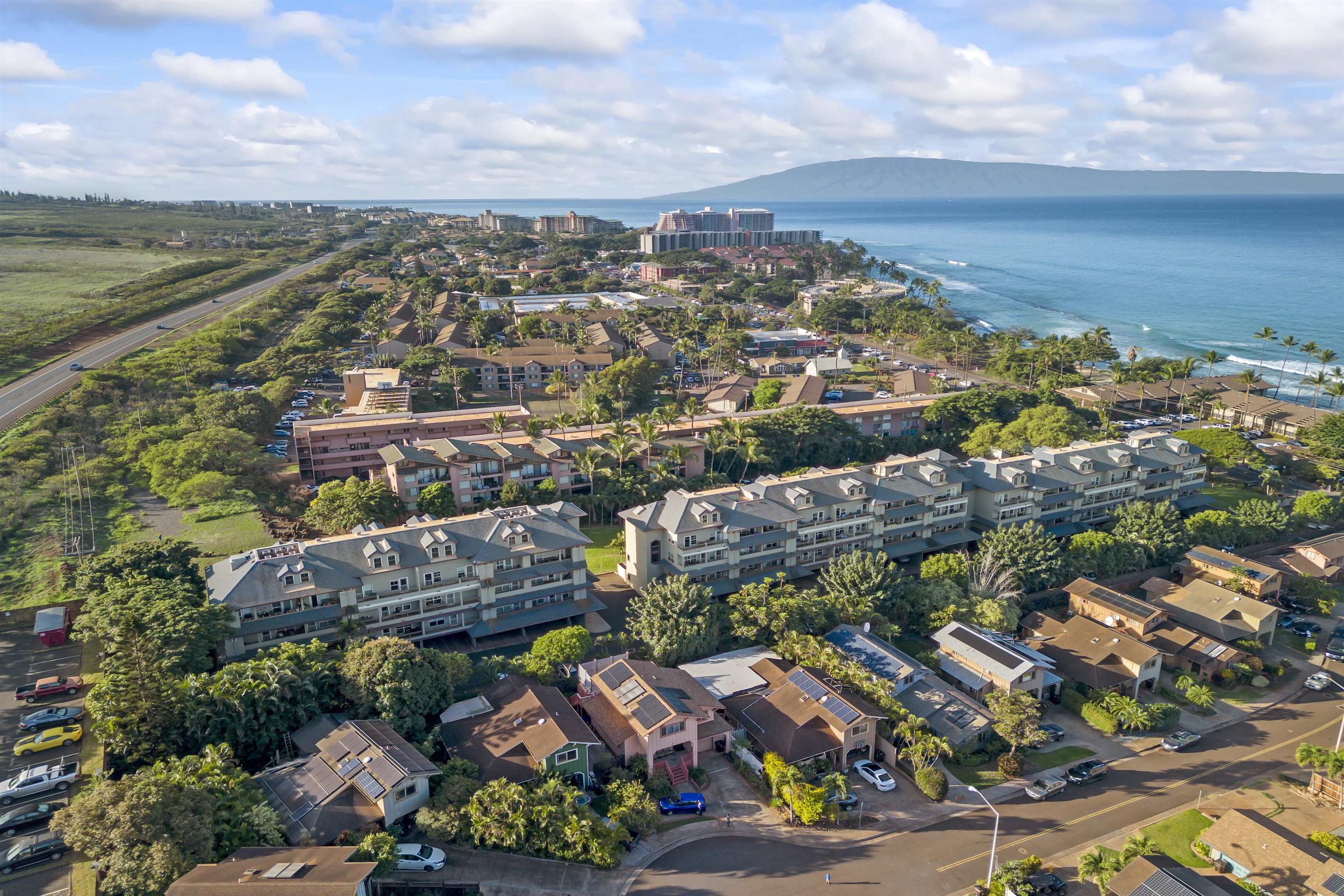 3708 LOWER HONOAPIILANI Rd Unit: E20