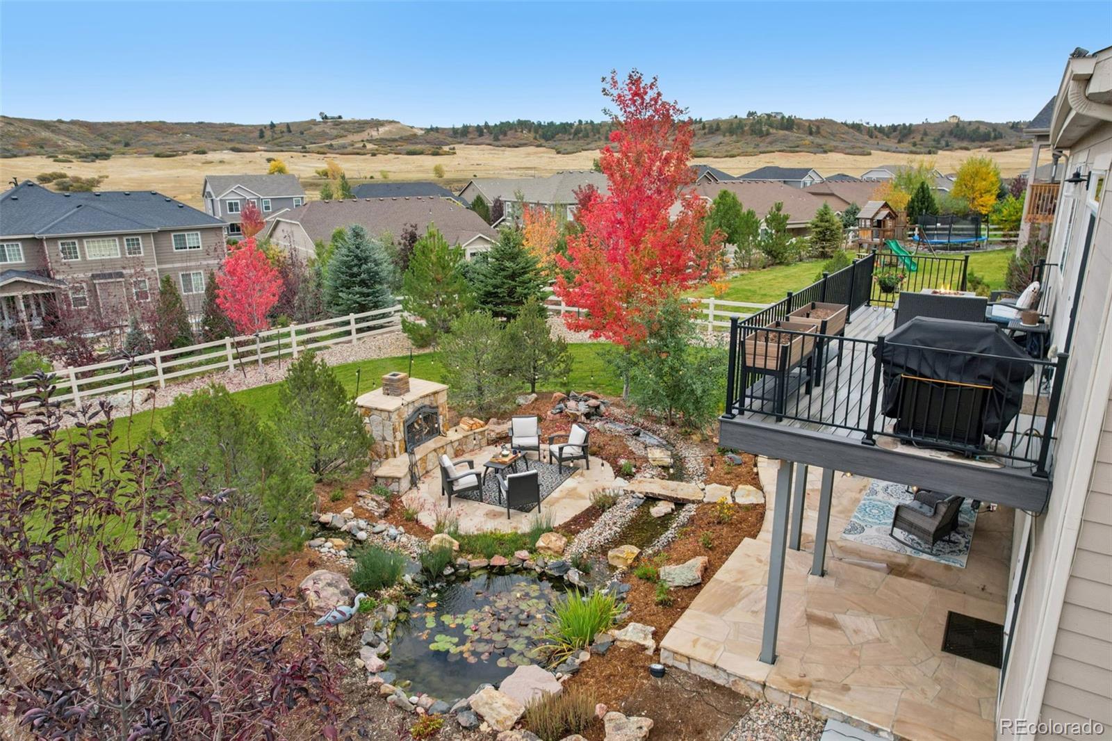 5874 Echo Hollow Street