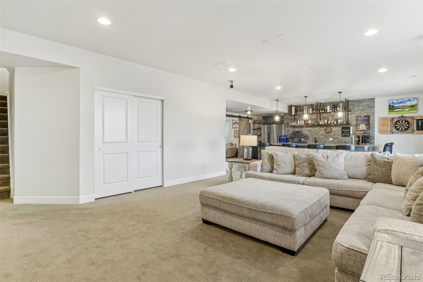 5874 Echo Hollow Street