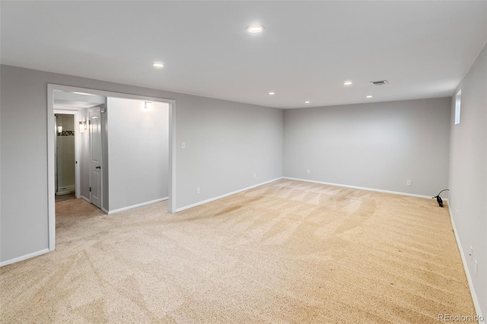5183 W Columbia Place